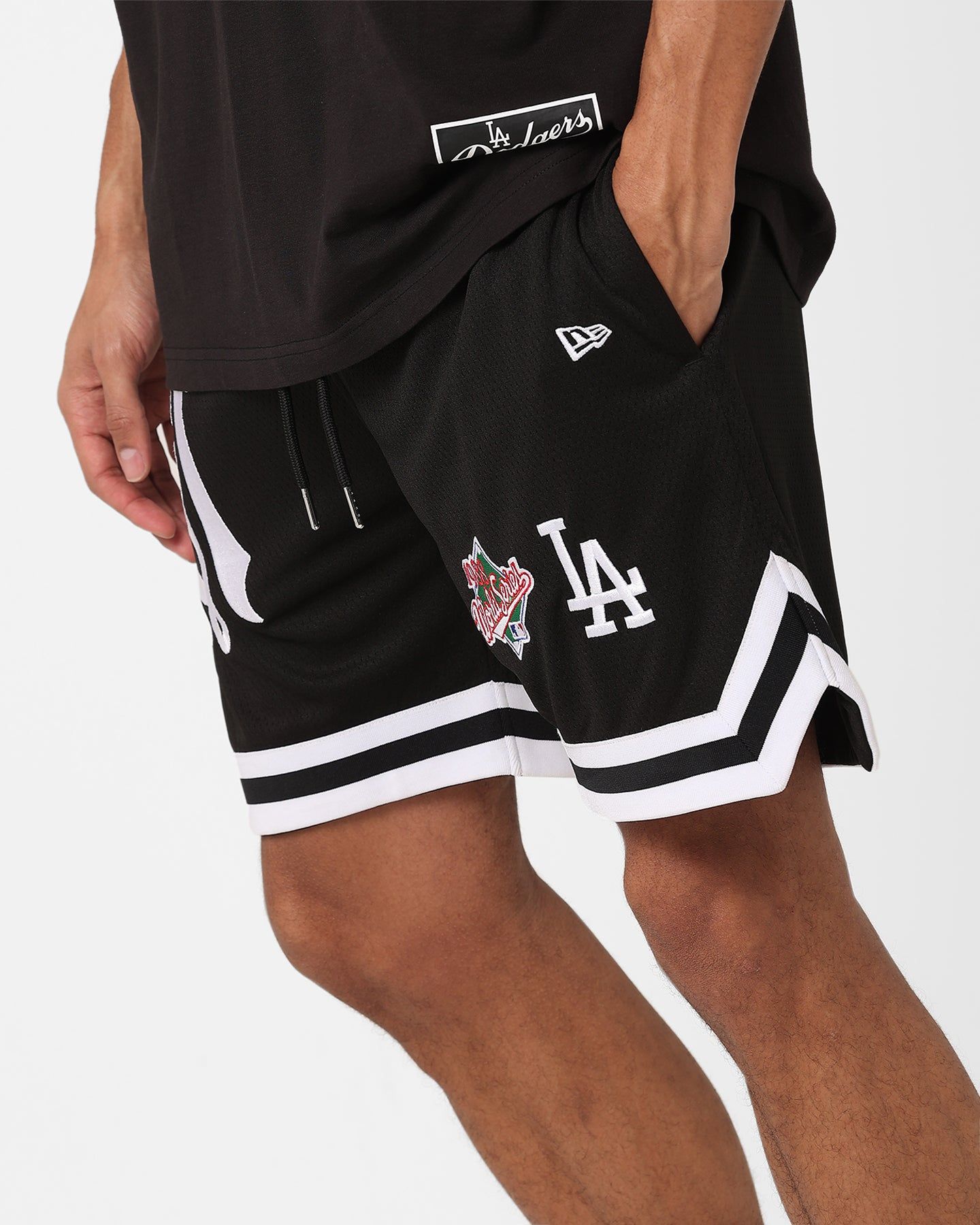 New Era Los Angeles Dodgers Mesh Shorts Black sold by Culture Kings product image thumbnail 4