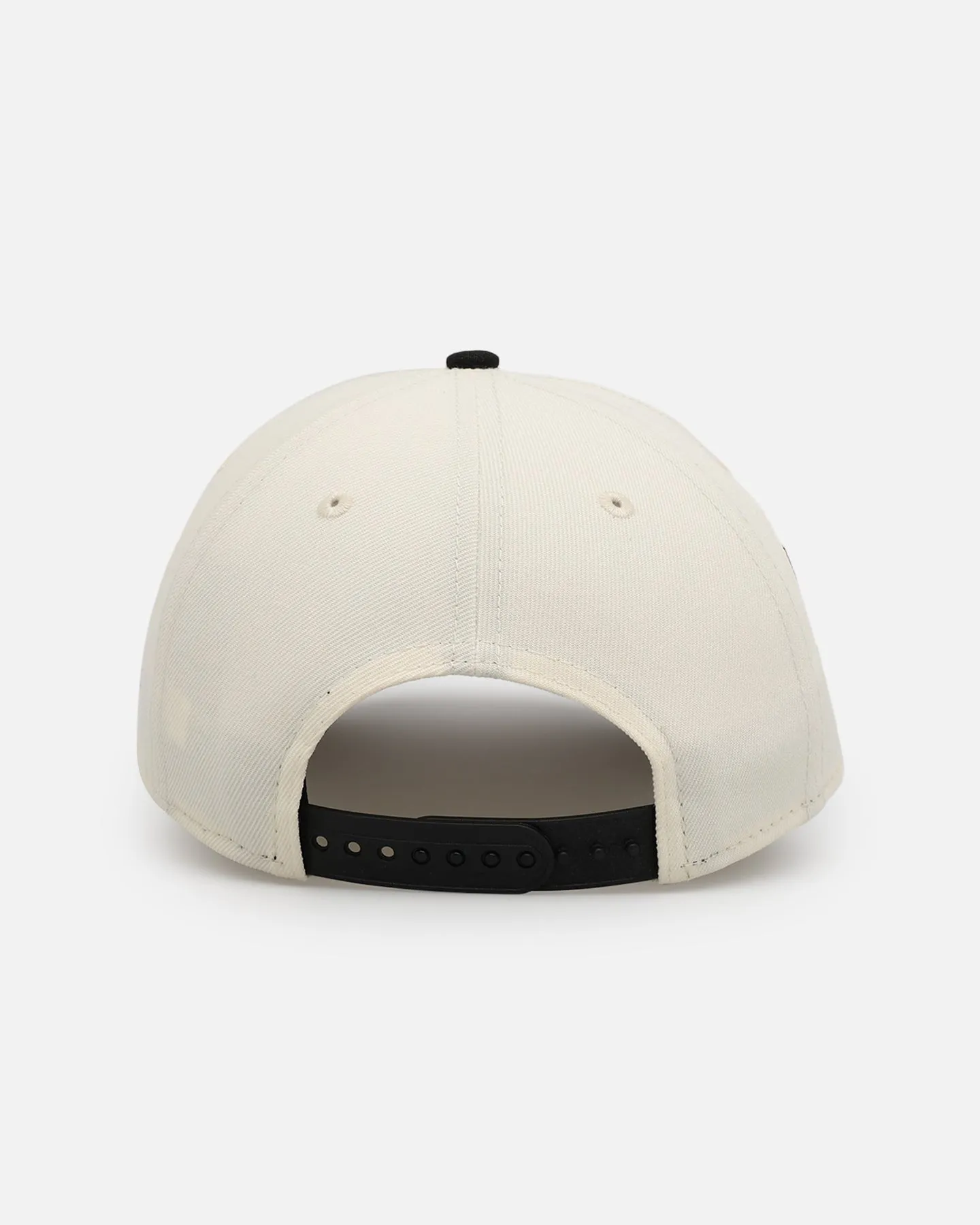 New Era Tampa Bay Buccaneers 'NFL Kickoff' 9FORTY A-Frame Snapback Chrome sold by Culture Kings product image thumbnail 2