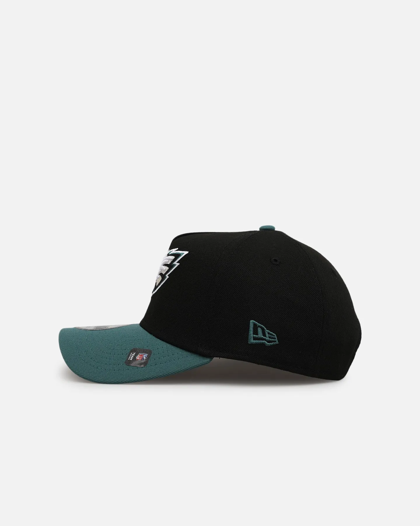 New Era Philadelphia Eagles 'NFL Kickoff' 9FORTY A-Frame Snapback Black/Green sold by Culture Kings product image thumbnail 4