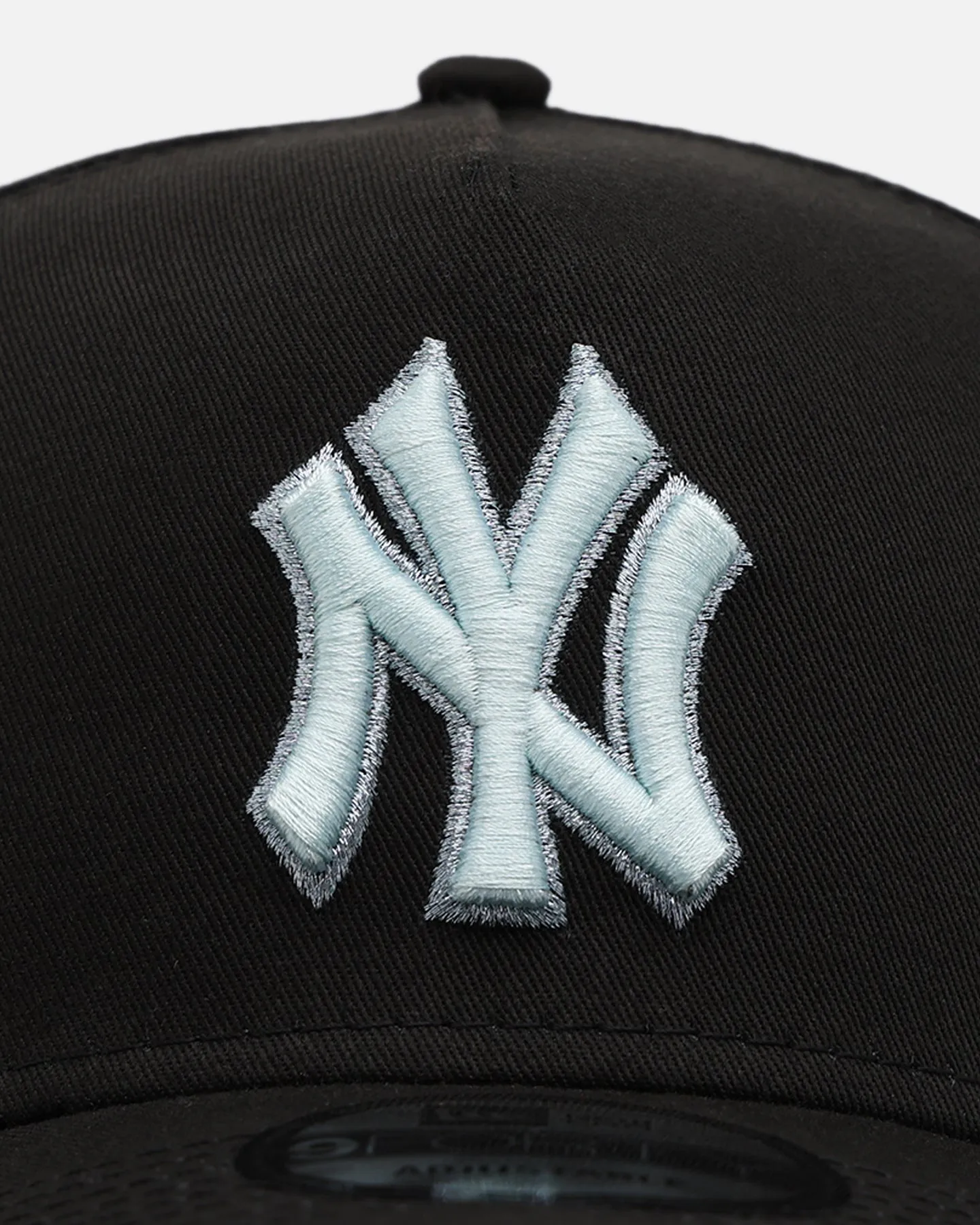 New Era New York Yankees 'Icy Blue' 9FORTY A-Frame Snapback Ice Blue sold by Culture Kings product image thumbnail 5