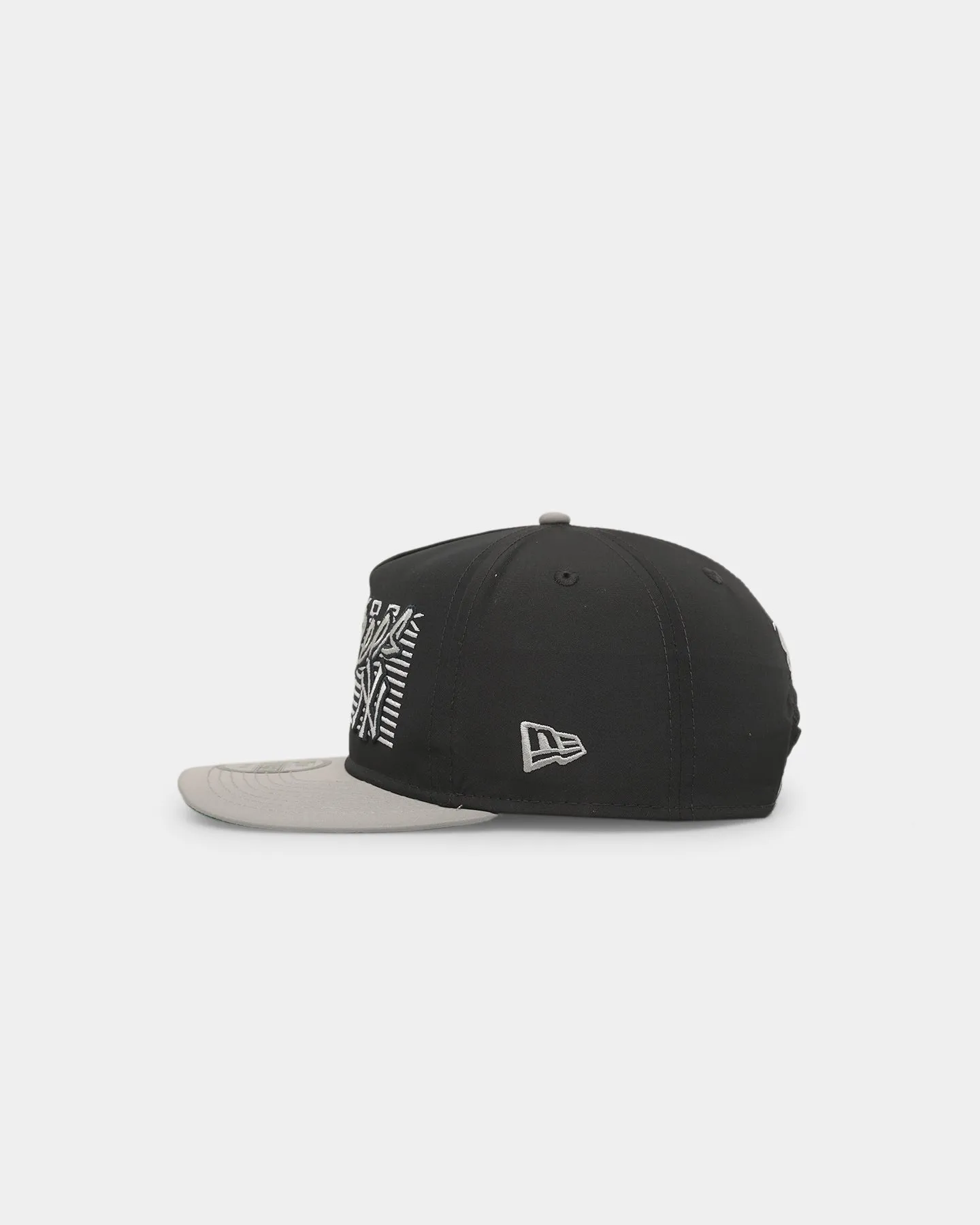 New Era New York Yankees 'Retro Block Script' Golfer Snapback Navy sold by Culture Kings product image thumbnail 4