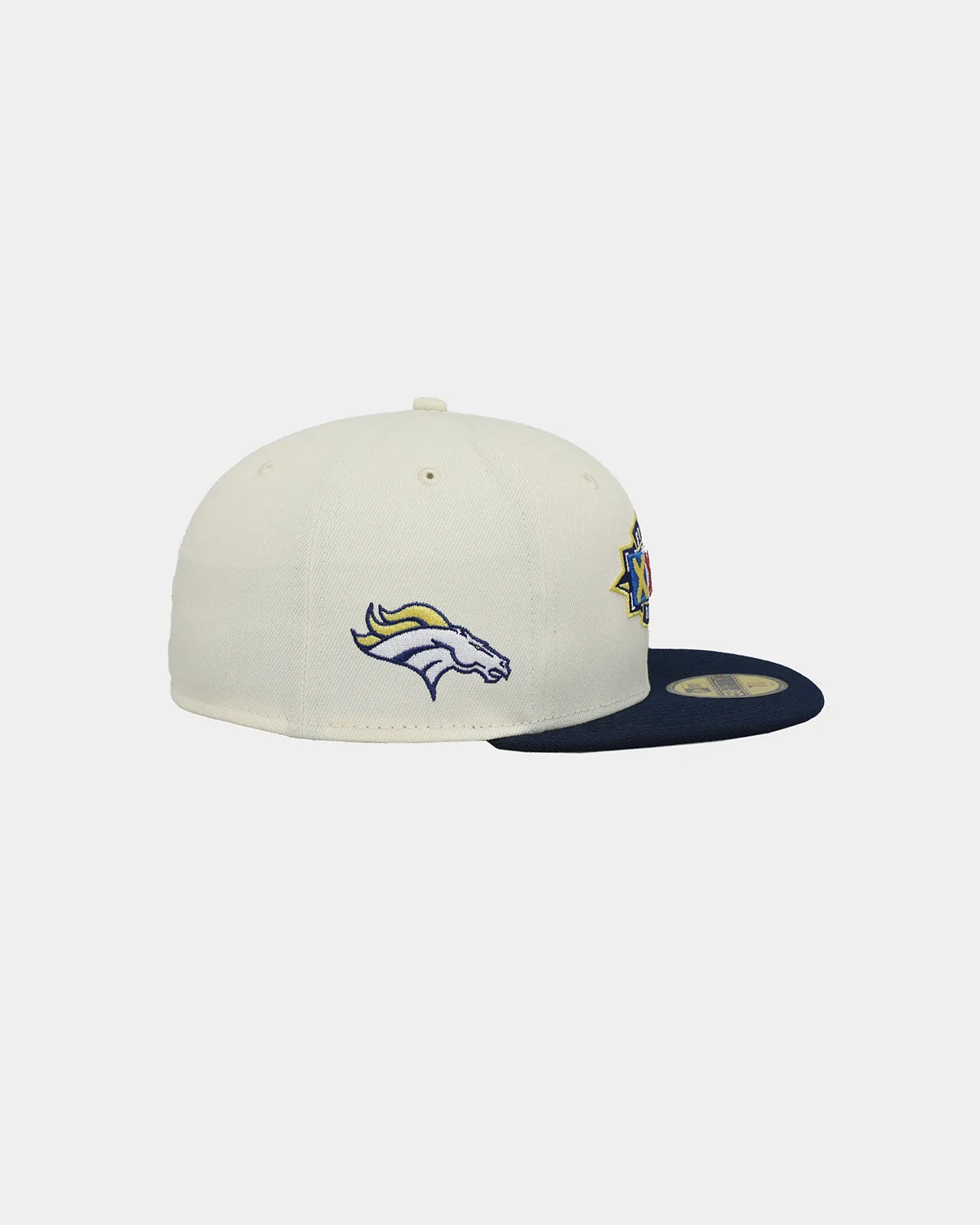 New Era Denver Broncos 'Throwback Superbowl Champs' 59FIFTY Fitted Chrome White sold by Culture Kings product image thumbnail 3