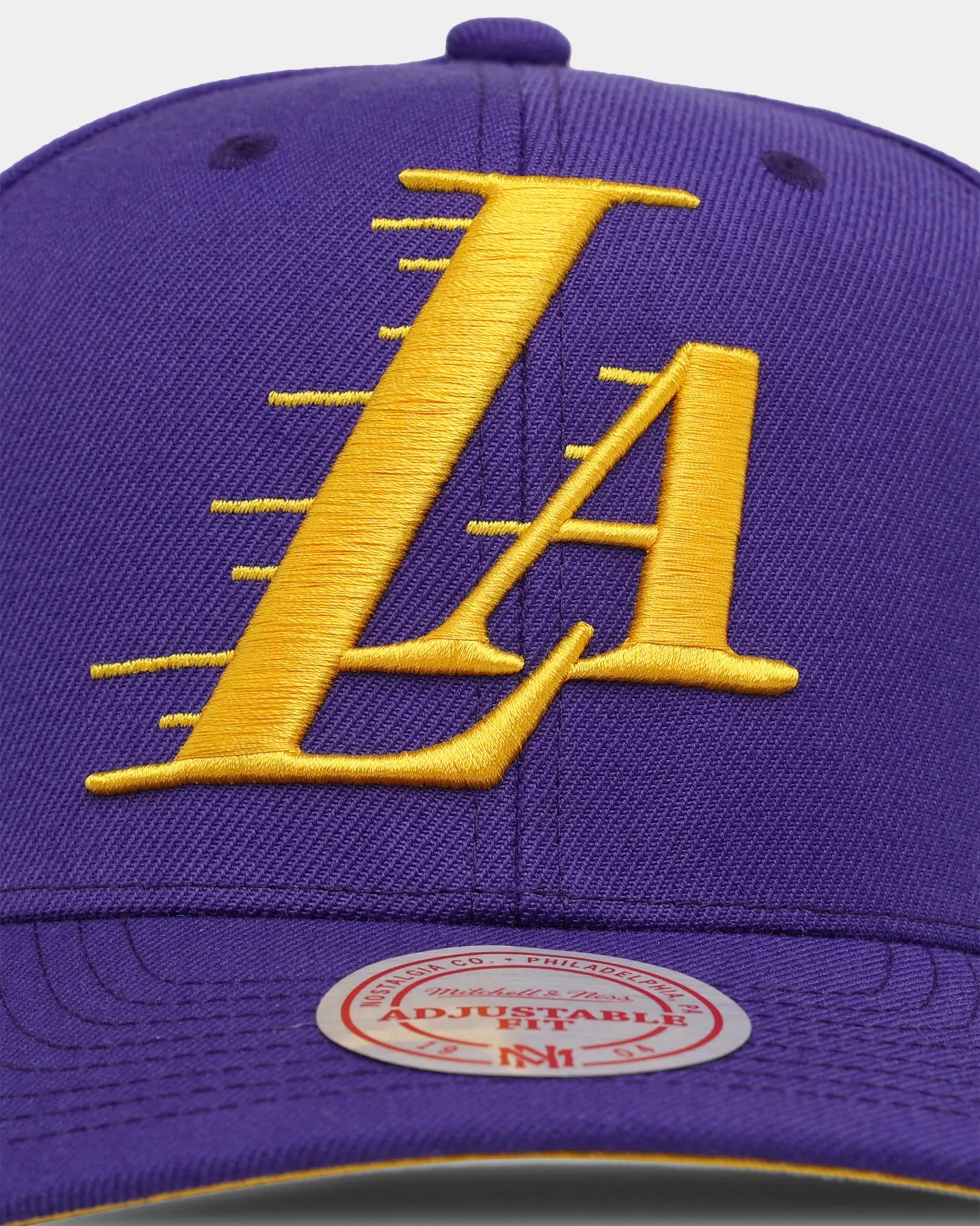 Mitchell & Ness Los Angeles Lakers 'Wool Blend' Snapback Purple sold by Culture Kings product image thumbnail 5