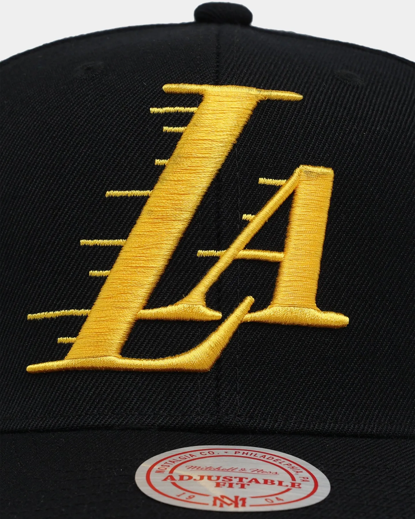 Mitchell & Ness Los Angeles Lakers 'Wool Blend' Snapback Black sold by Culture Kings product image thumbnail 5