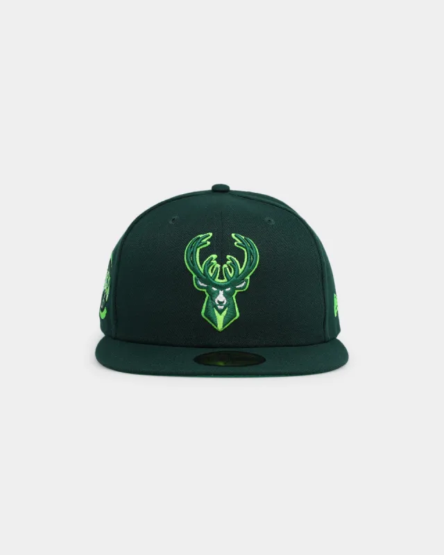 New Era Milwaukee Bucks 'Christmas Tree' 59FIFTY Fitted Green sold by Culture Kings