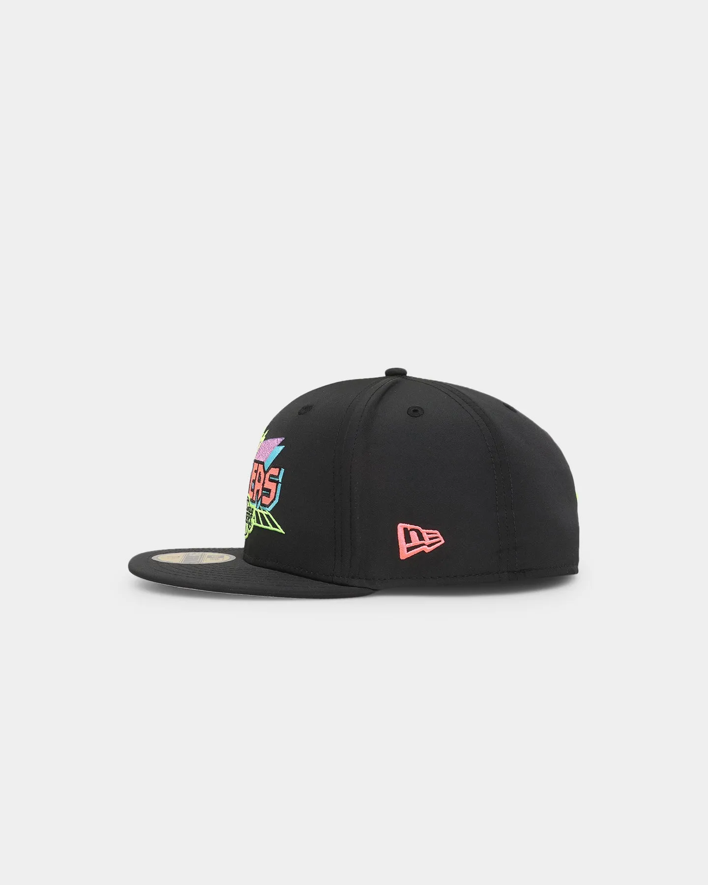New Era Los Angeles Lakers 'Arcade' 59FIFTY Fitted Black sold by Culture Kings product image thumbnail 4
