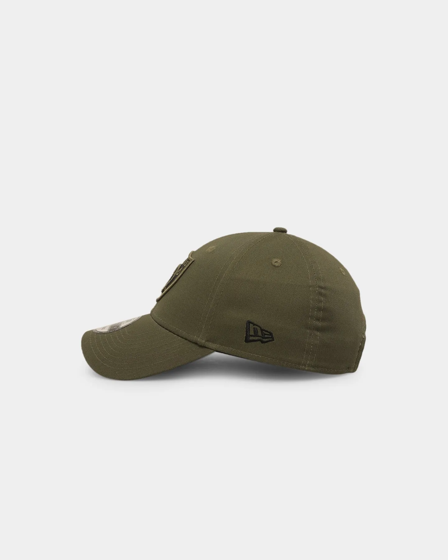 New Era Las Vegas Raiders Core 9FORTY Casual Strapback Olive/Black sold by Culture Kings product image thumbnail 4