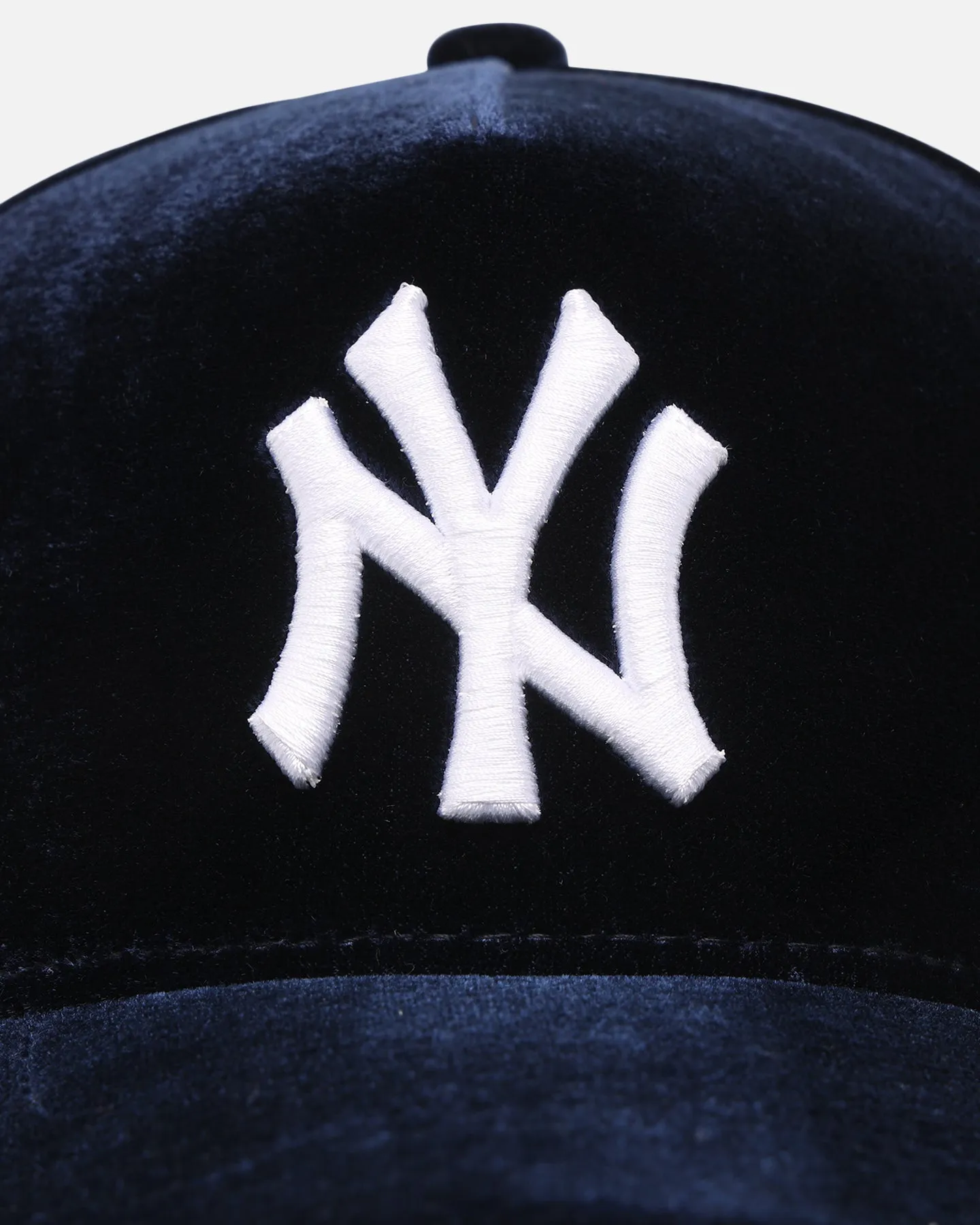 New Era New York Yankees 'Velvet Official Team Color' 9FORTY A-Frame Snapback Navy sold by Culture Kings product image thumbnail 5