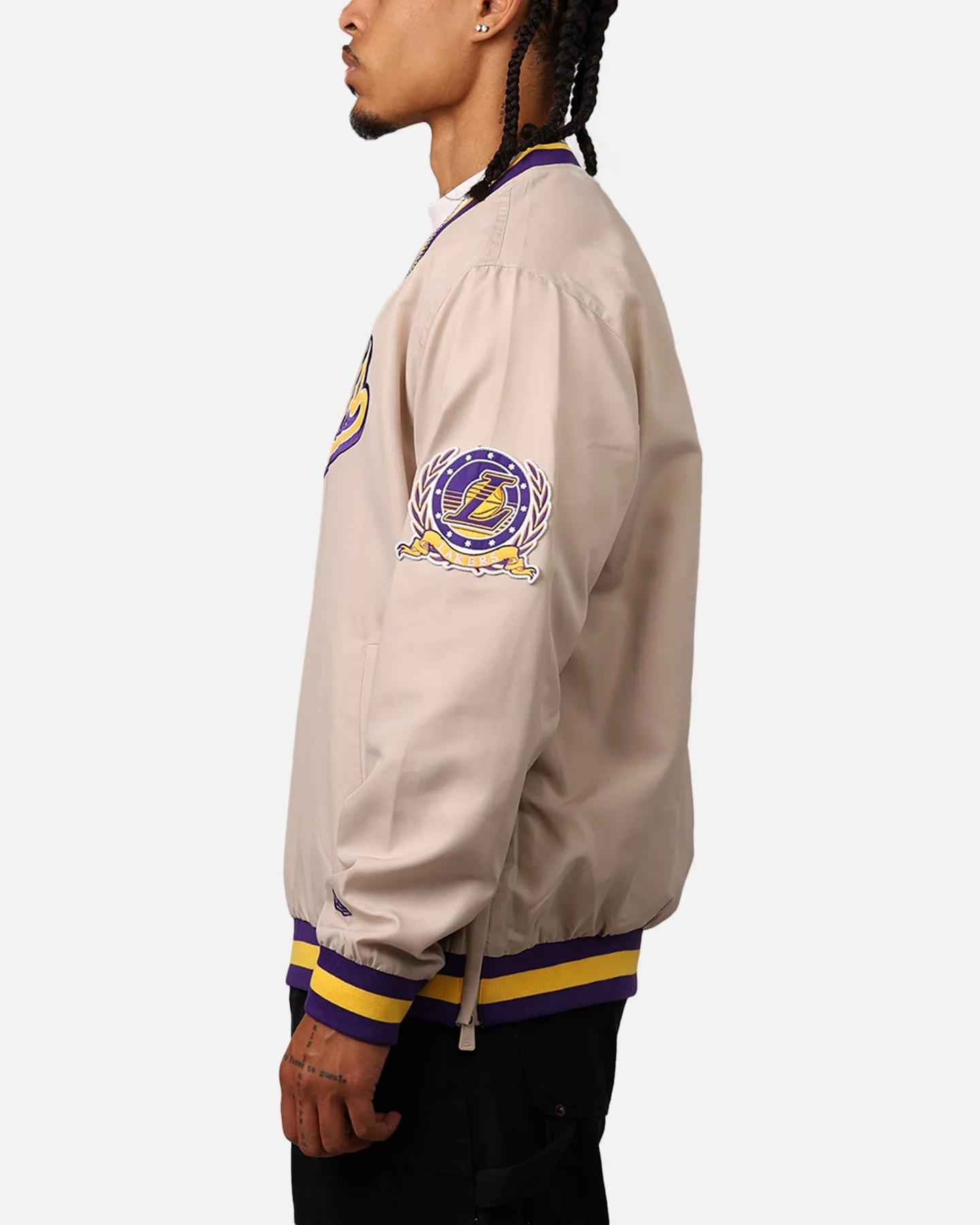 New Era Los Angeles Lakers Sports Classics Pullover Windbreaker Stone/OTC sold by Culture Kings product image thumbnail 5