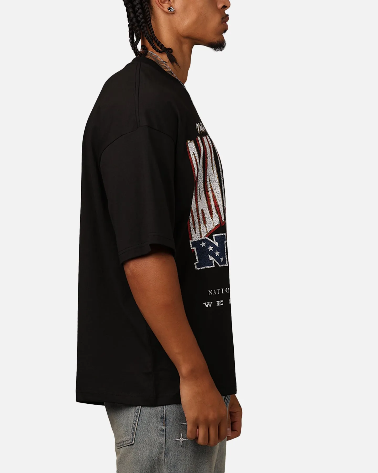 New Era San Francisco 49ers Oversized Essentials T-Shirt Black sold by Culture Kings product image thumbnail 4