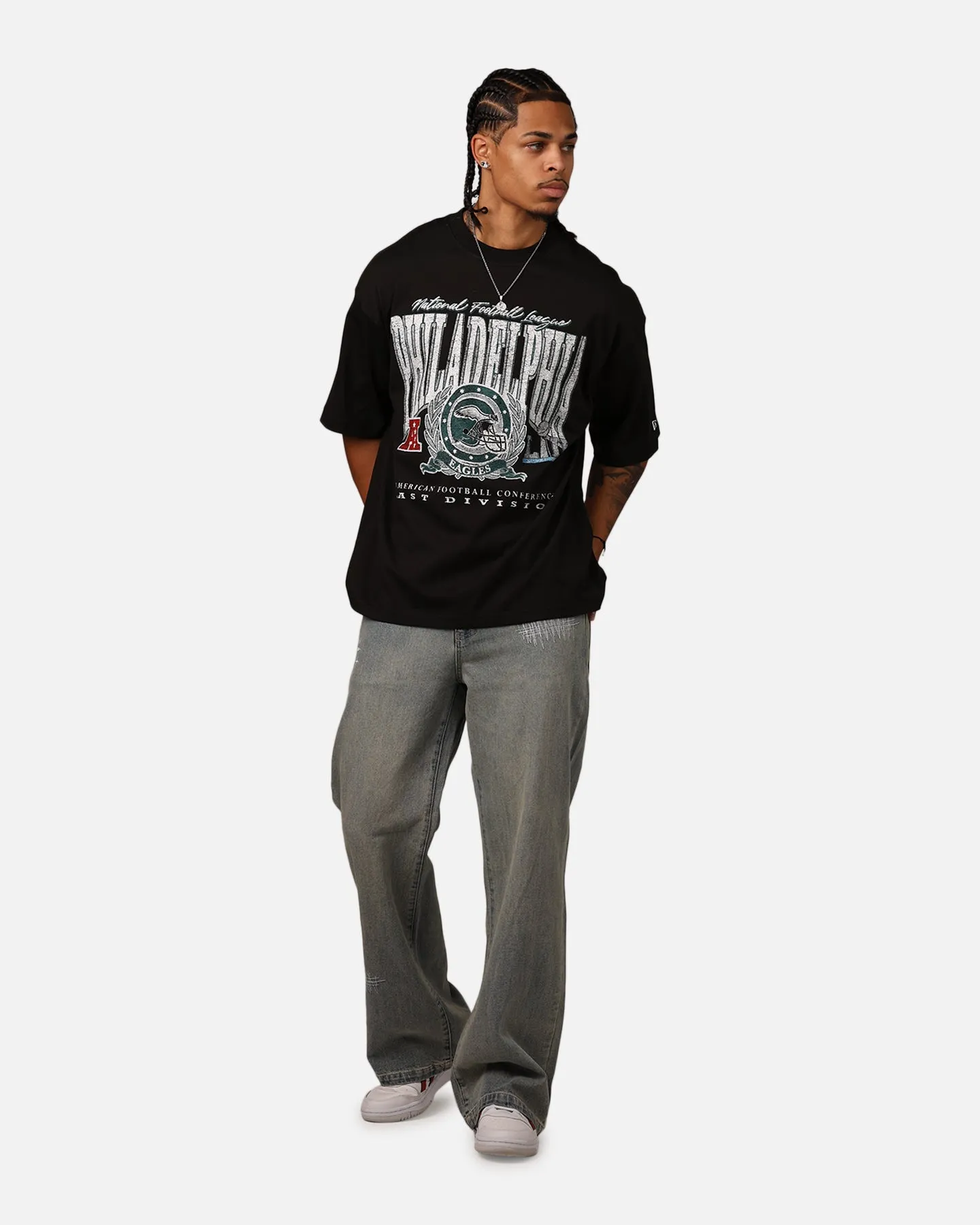 New Era Philadelphia Eagles Oversized Essentials T-Shirt Black sold by Culture Kings product image thumbnail 3