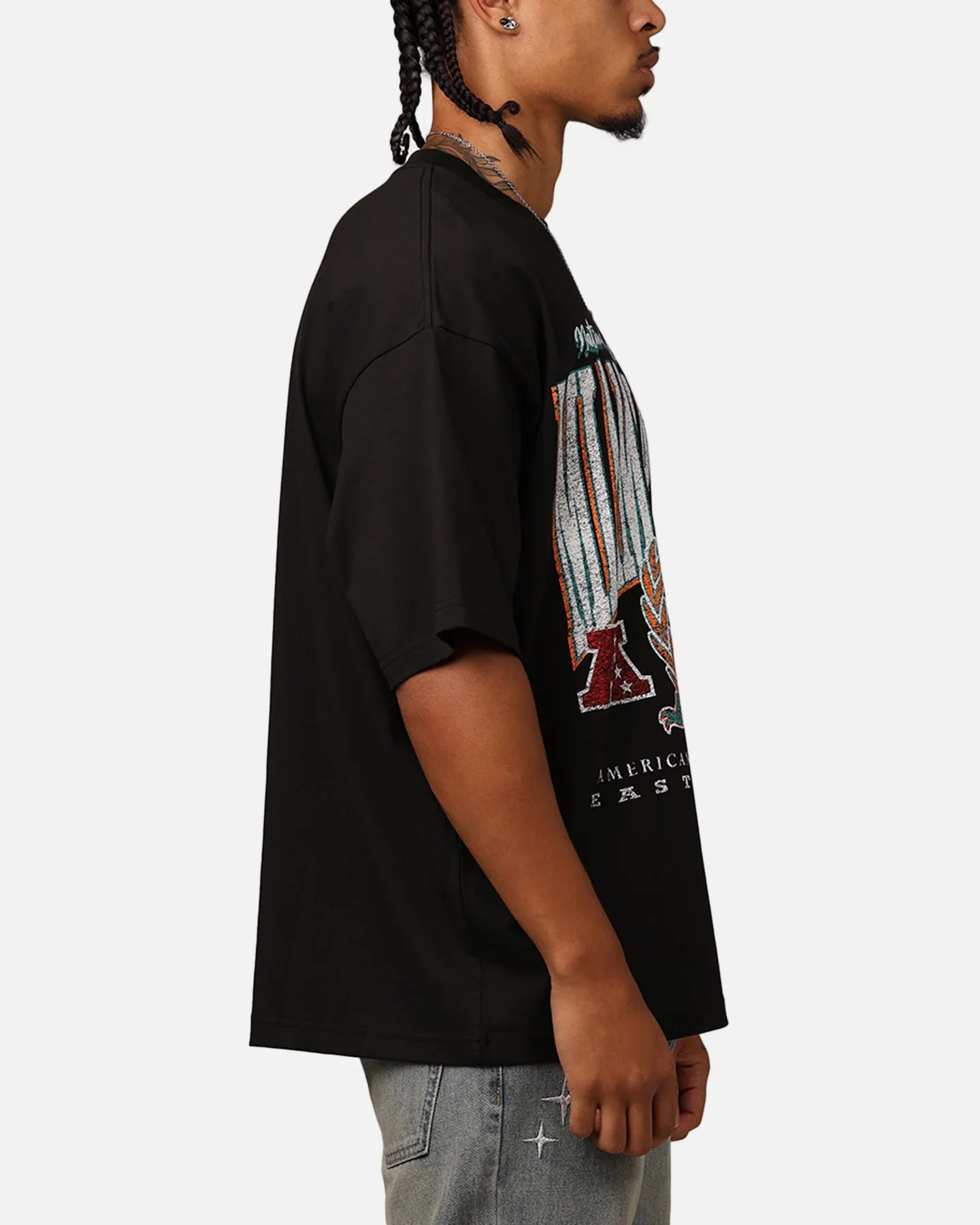 New Era Miami Dolphins Oversized Essentials T-Shirt Black sold by Culture Kings product image thumbnail 3