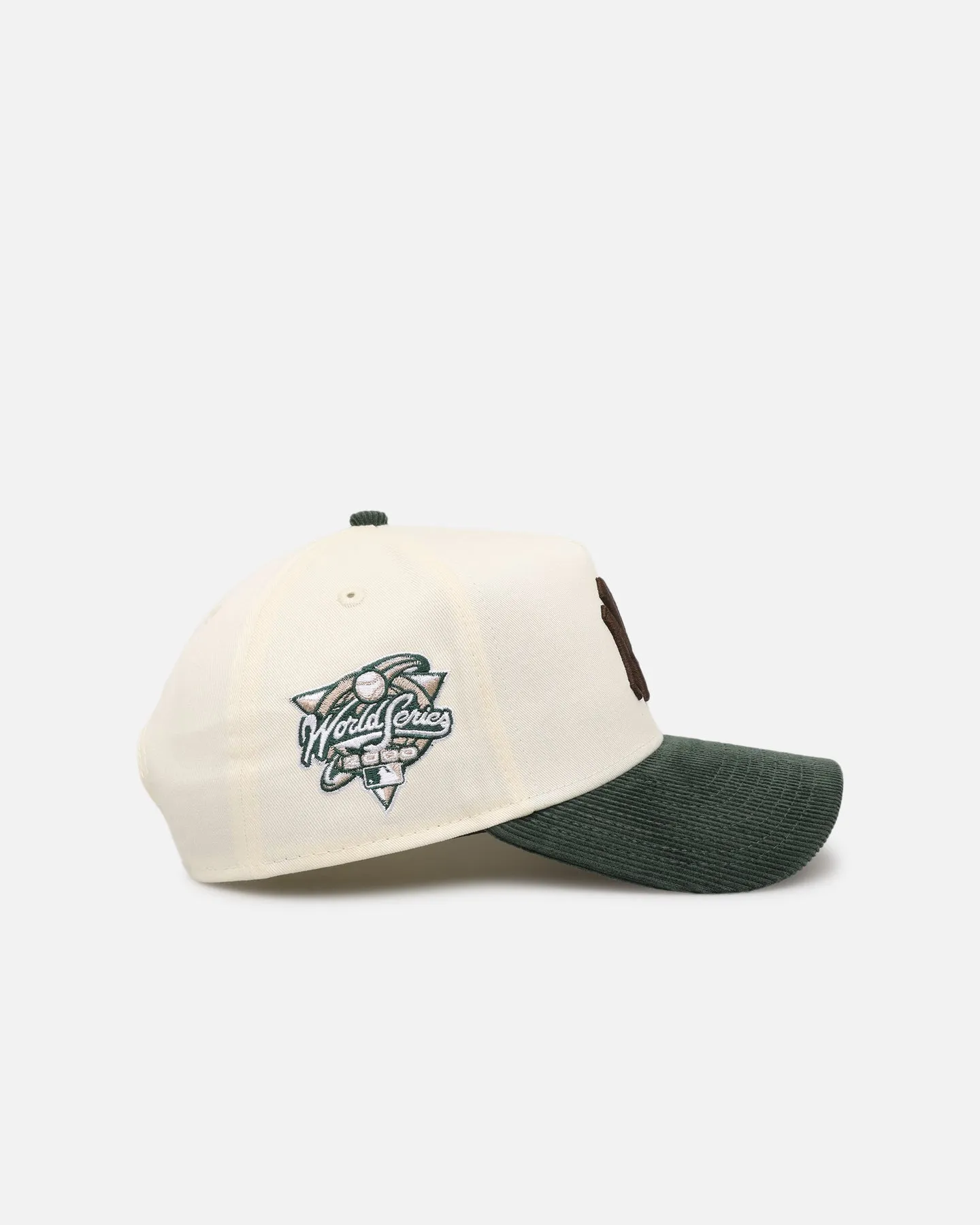 New Era New York Yankees 'Chrome White Green' Corduroy Visor 9FORTY A-Frame Snapback Chrome sold by Culture Kings product image thumbnail 3