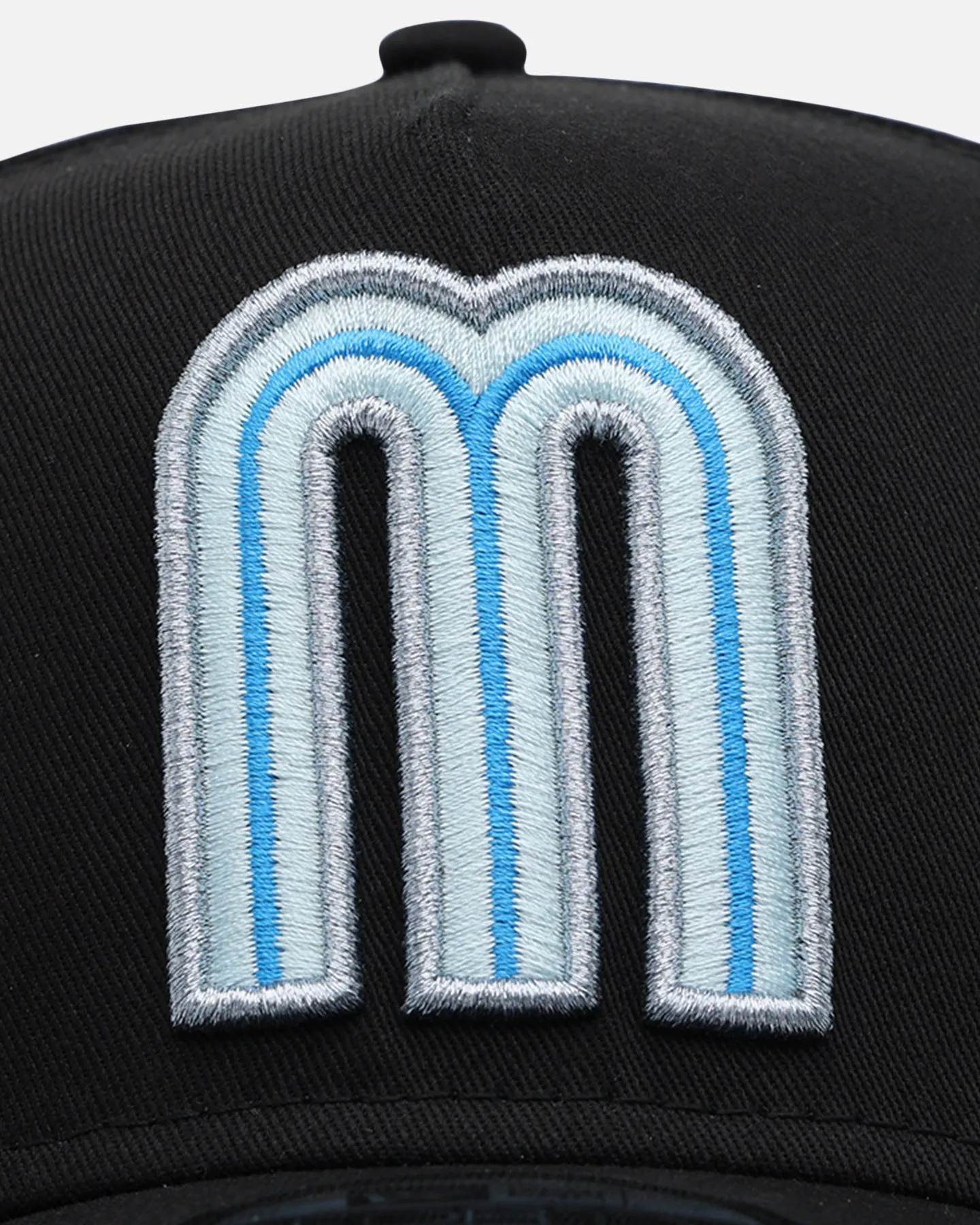 New Era Mexico National Baseball Team 'Icy Blue' 9FORTY A-Frame Snapback Ice Blue sold by Culture Kings product image thumbnail 5