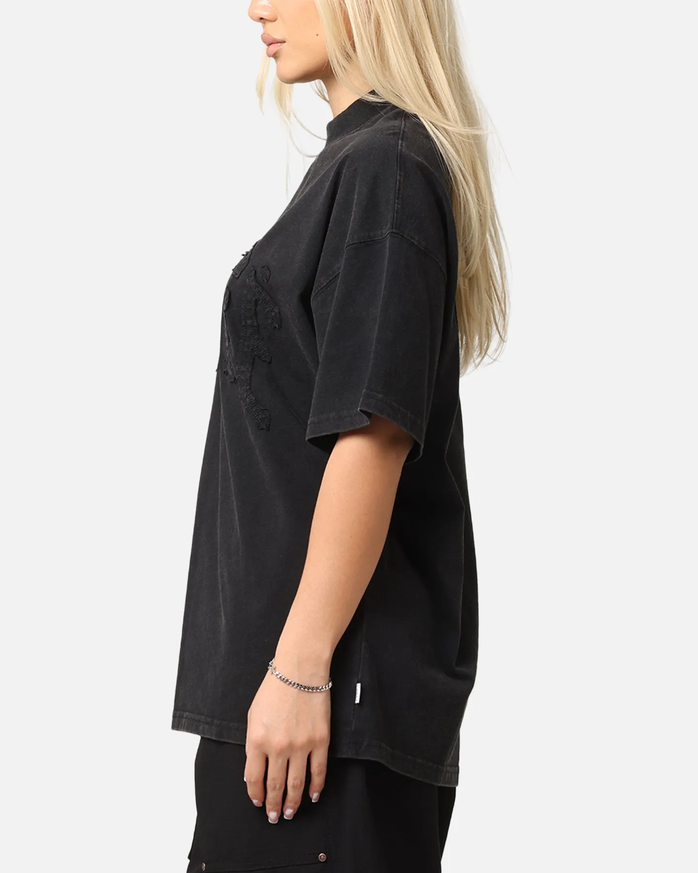 Carre Con-Star Oversized T-Shirt Washed Black sold by Culture Kings product image thumbnail 5