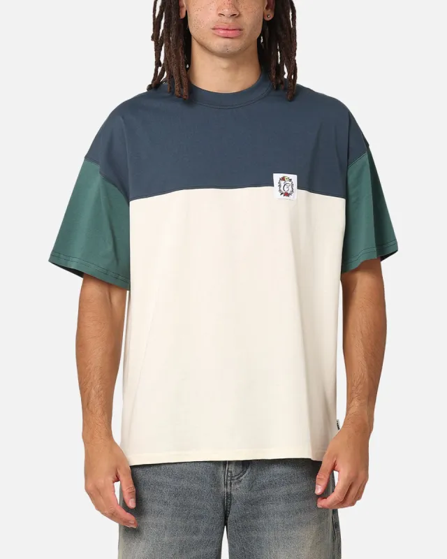 Carre Avant Oversized T-Shirt Multi sold by Culture Kings