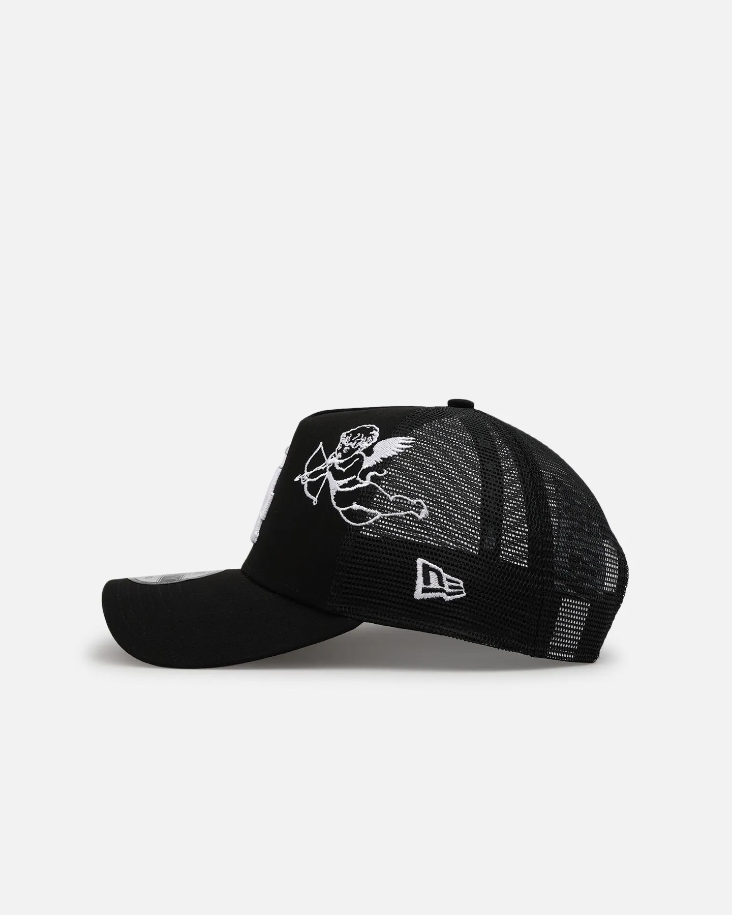 New Era Los Angeles Dodgers 'Cherub Trucker' 9FORTY A-Frame Trucker Snapback Black/White sold by Culture Kings product image thumbnail 4