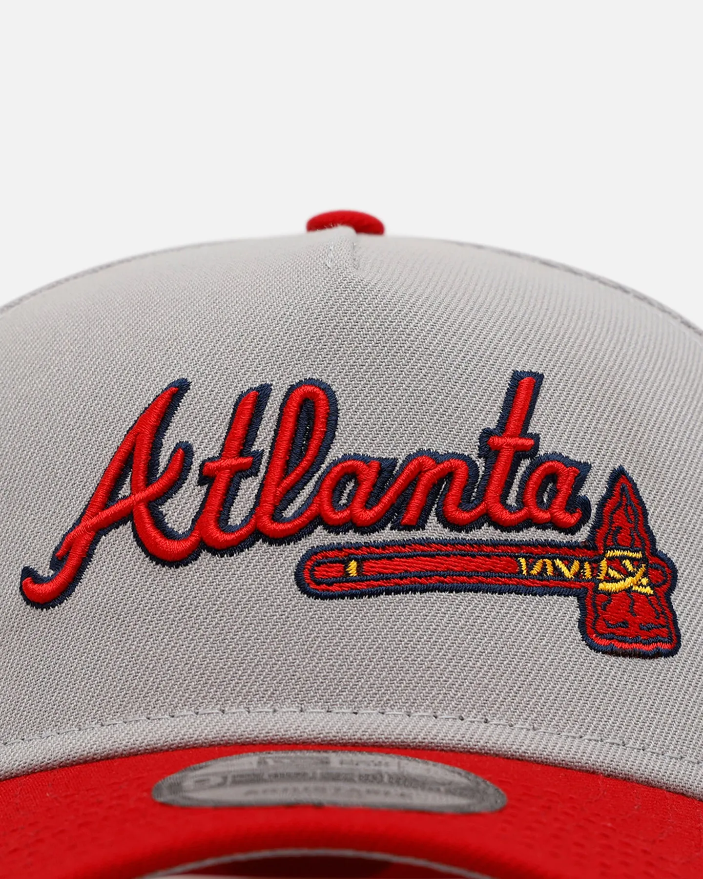 New Era Atlanta Braves 'Away Greys' 9FORTY A-Frame Snapback Grey sold by Culture Kings product image thumbnail 5