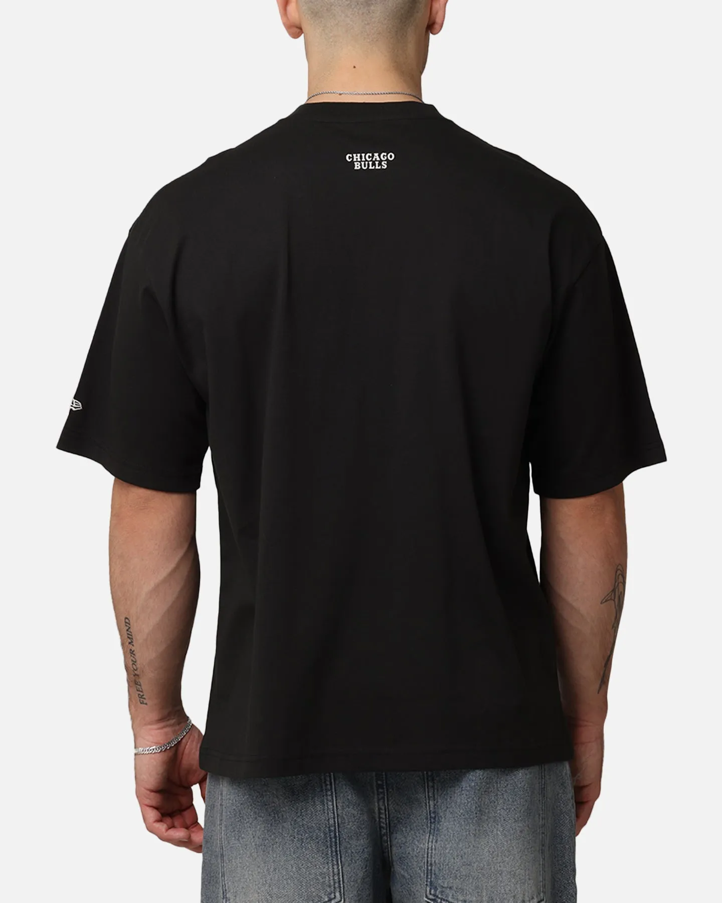 New Era X Bristol Studio Chicago Bulls 'Teams Edition' T-Shirt Black sold by Culture Kings product image thumbnail 3