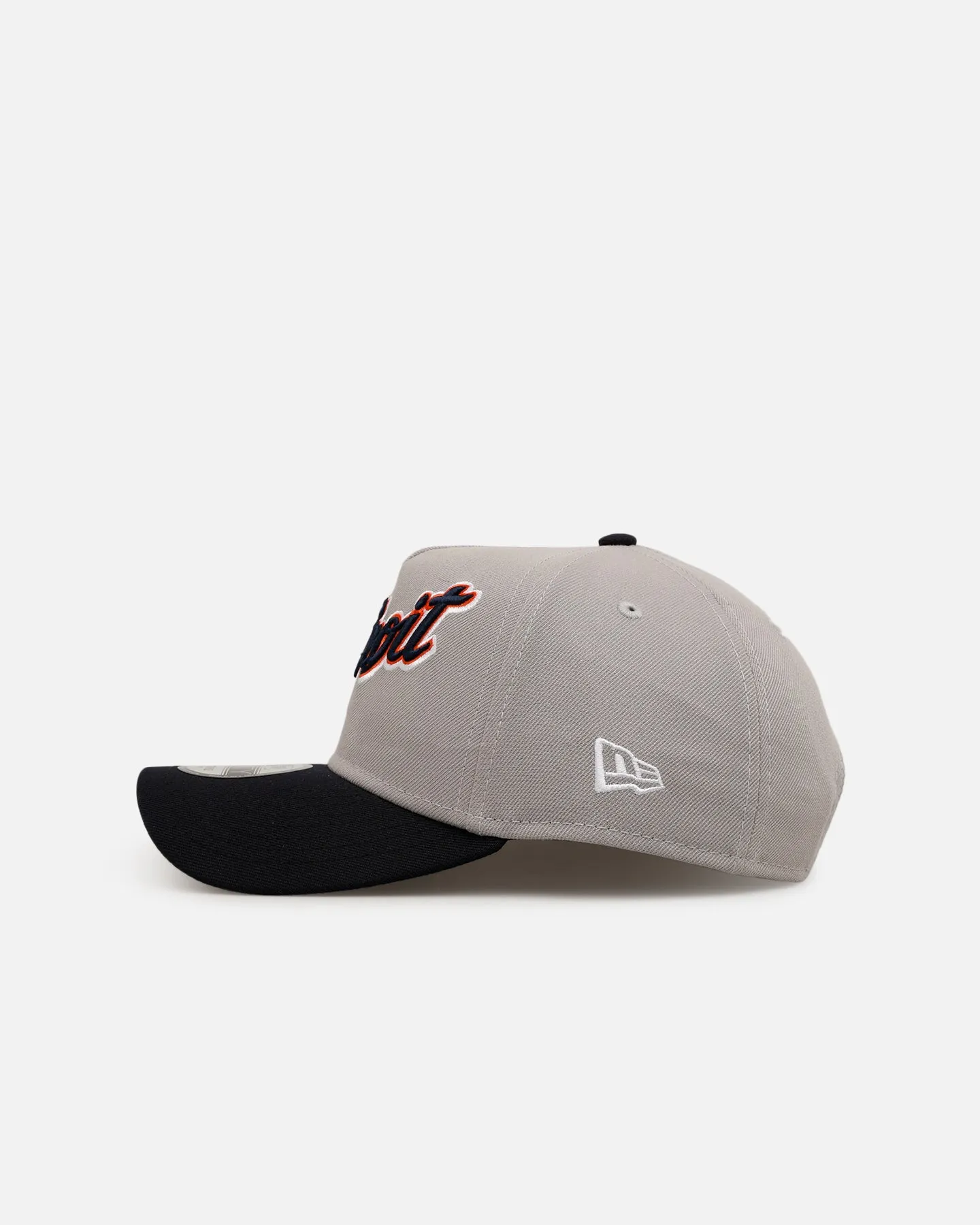 New Era Detroit Tigers 'Away Greys' 9FORTY A-Frame Snapback Grey sold by Culture Kings product image thumbnail 4