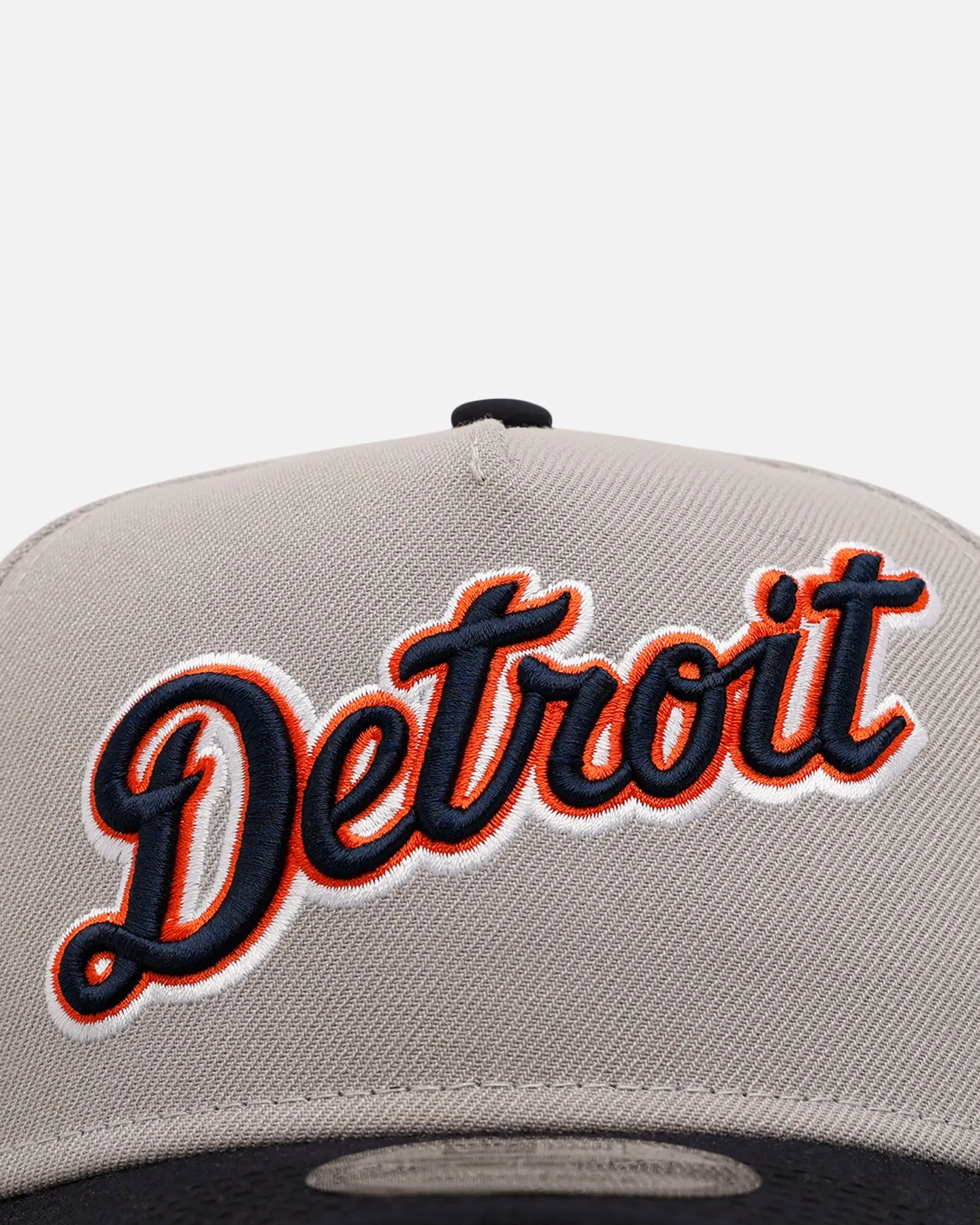 New Era Detroit Tigers 'Away Greys' 9FORTY A-Frame Snapback Grey sold by Culture Kings product image thumbnail 5