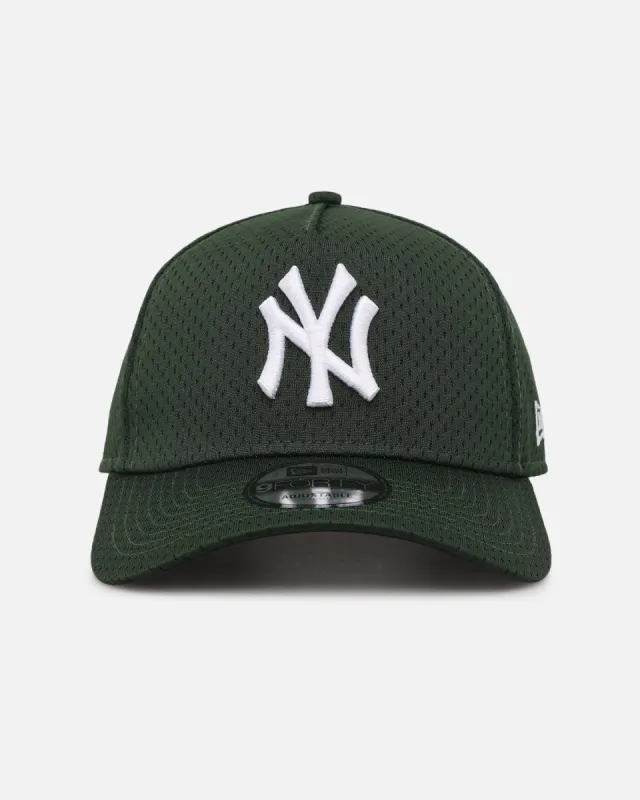 New Era New York Yankees 'Green Mesh' 9FORTY A-Frame Snapback Dark Green sold by Culture Kings