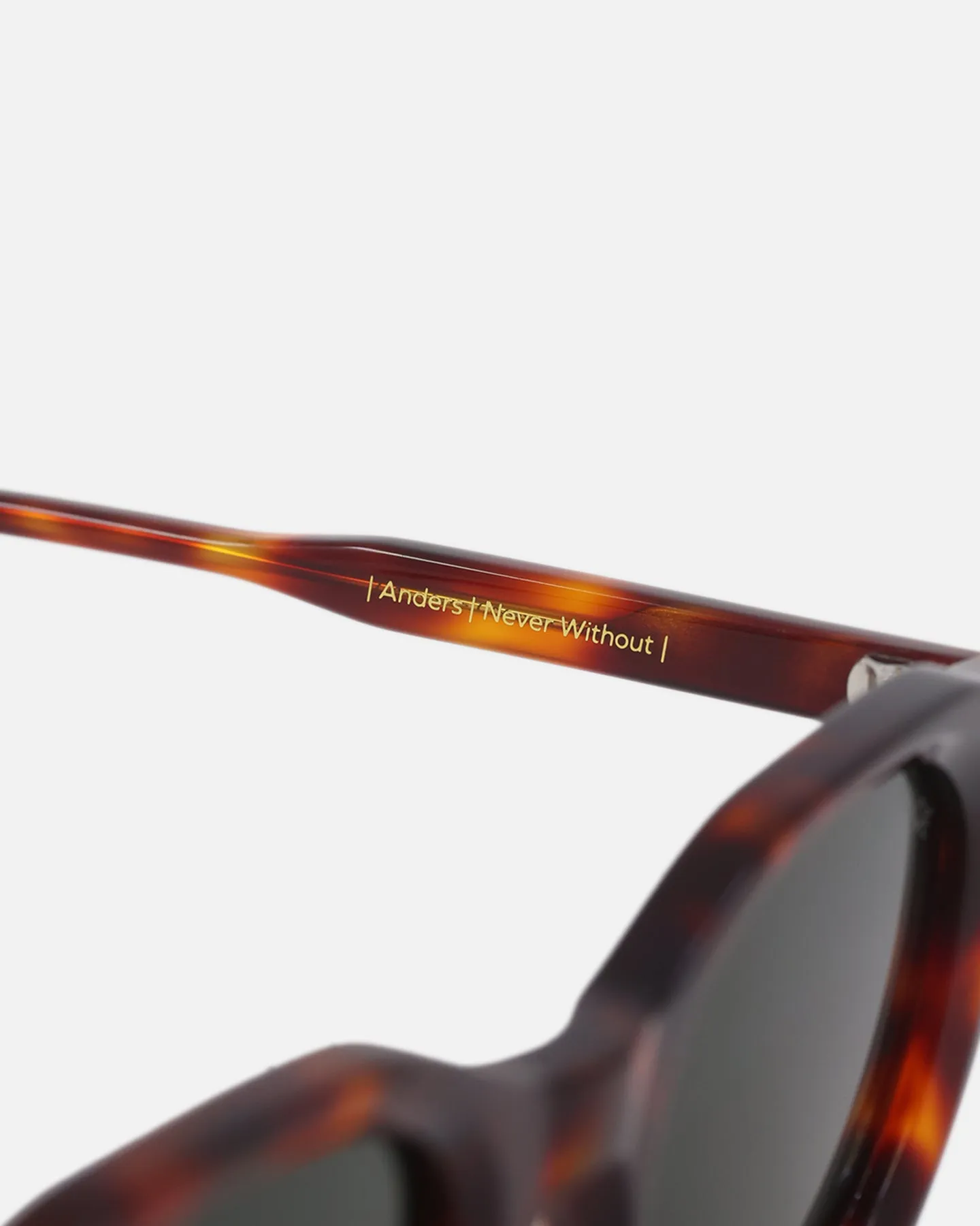 Nuqe Anders Sunglasses Tort/Green/Gold sold by Culture Kings product image thumbnail 5