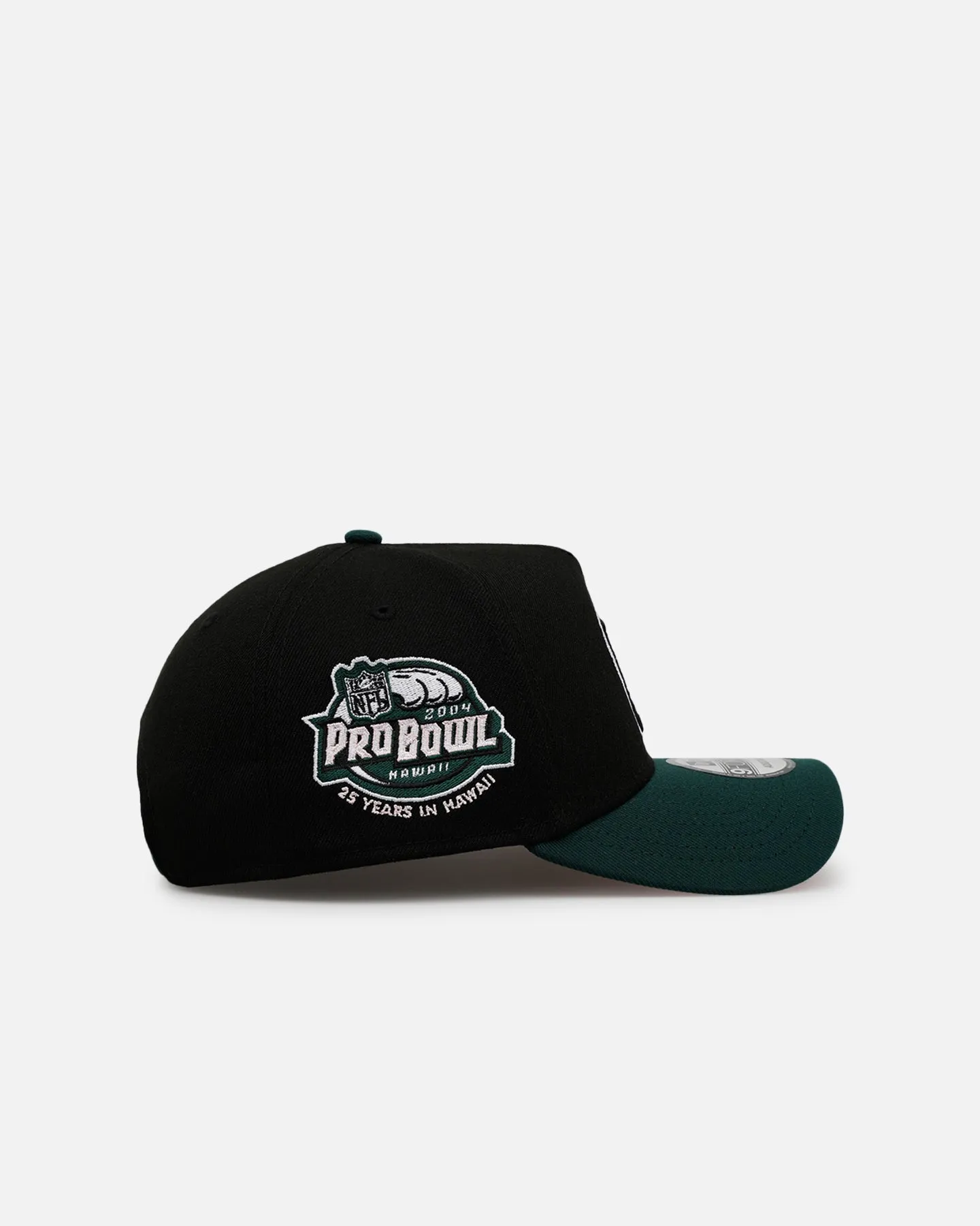 New Era Miami Dolphins 'Black Dark Green' 9FORTY A-Frame Snapback Black/Dark Green sold by Culture Kings product image thumbnail 3