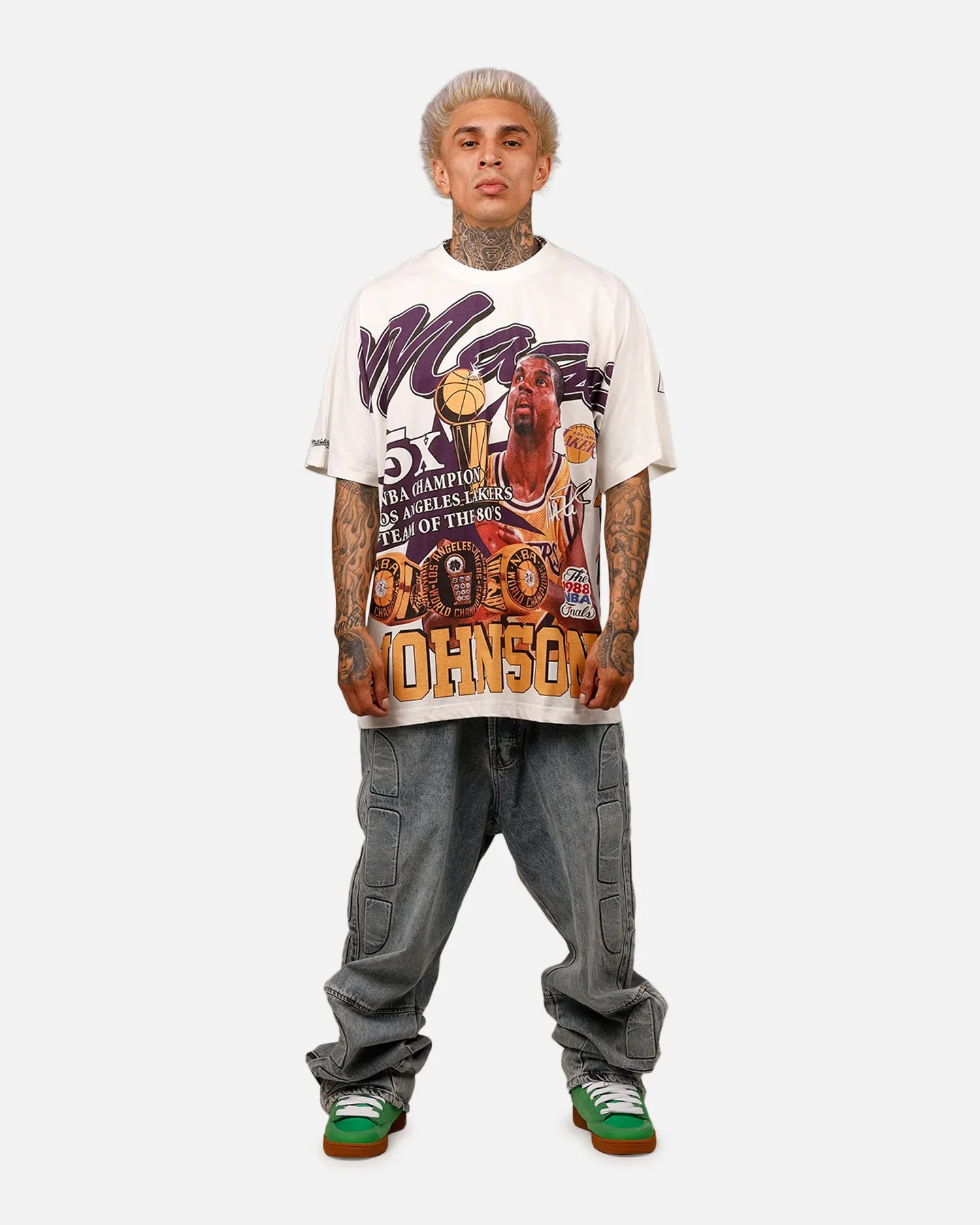 Mitchell & Ness Los Angeles Lakers Magic Johnson Rings T-Shirt Vintage White sold by Culture Kings product image thumbnail 3