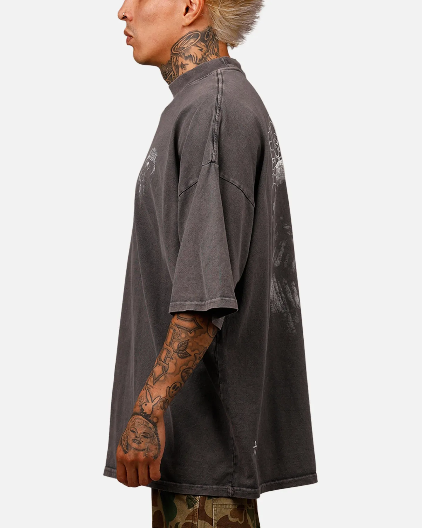 Saint Morta Baptista Mock Neck T-Shirt Washed Charcoal sold by Culture Kings product image thumbnail 5