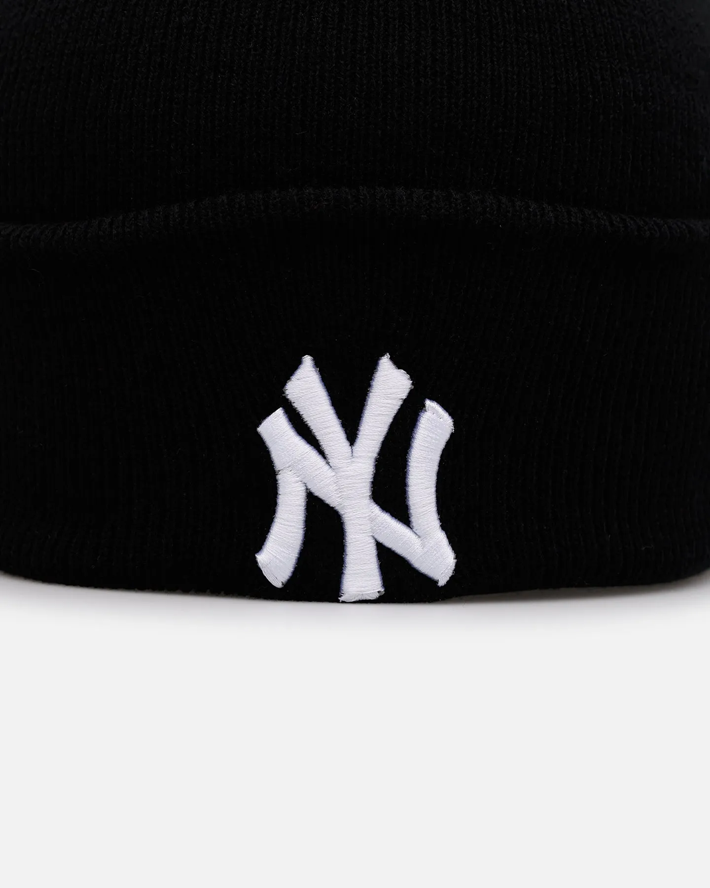 47 Brand New York Yankees Haymaker Cuff Knit Beanie Black/White sold by Culture Kings product image thumbnail 5
