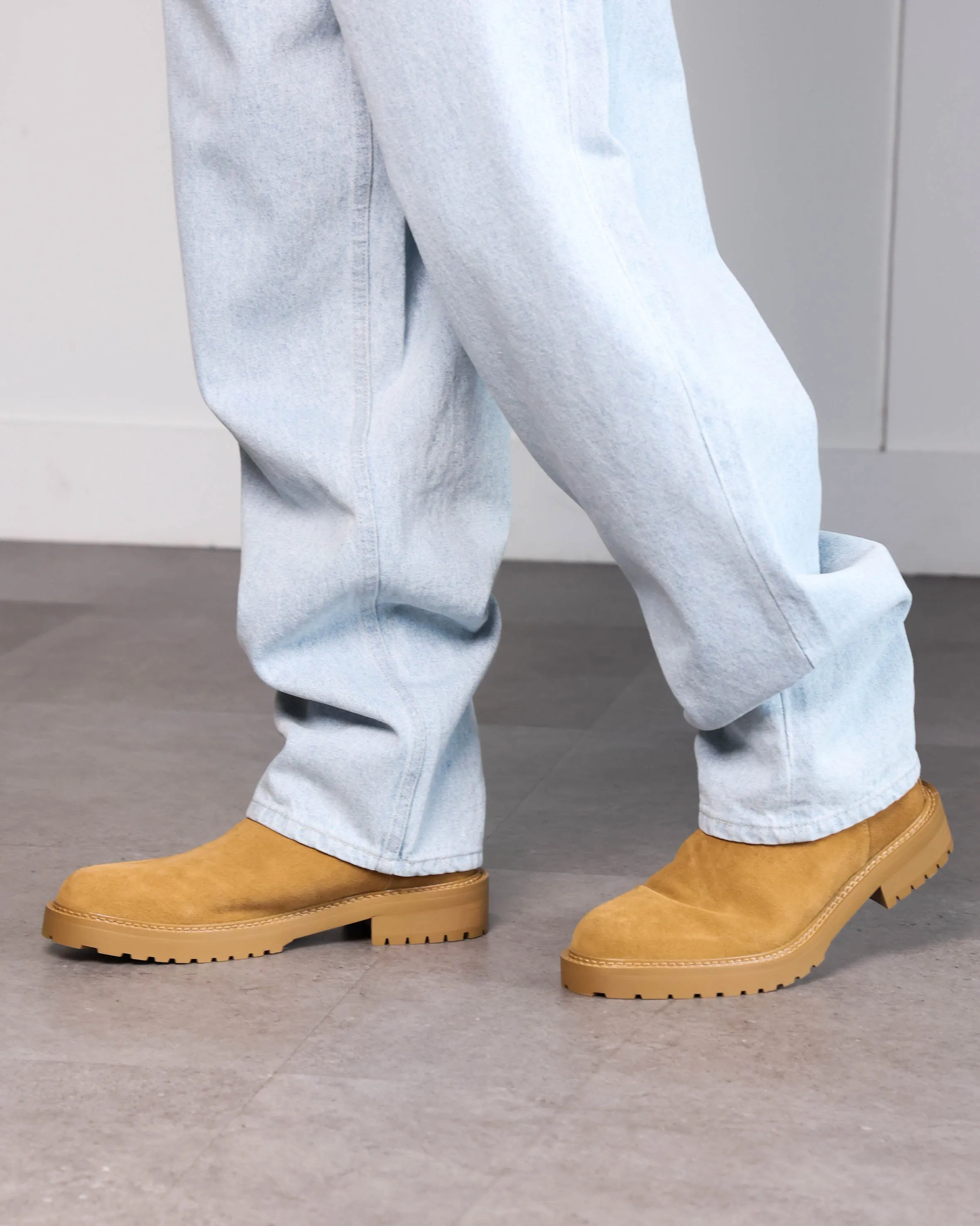 Saint Morta Chunky Chelsea Boot Camel sold by Culture Kings