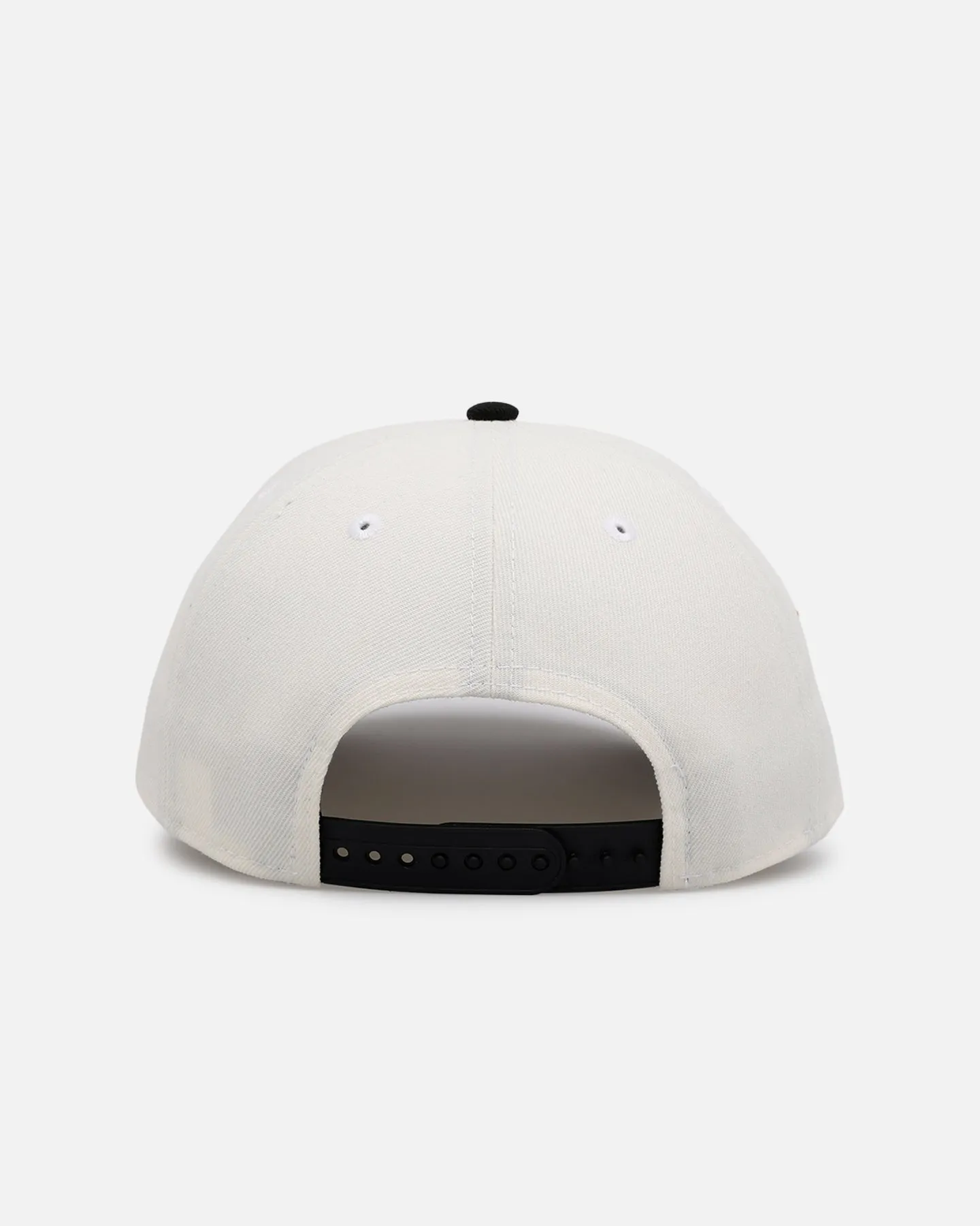 New Era Oakland Athletics 'Crossover' 9FORTY A-Frame Snapback Chrome sold by Culture Kings product image thumbnail 2