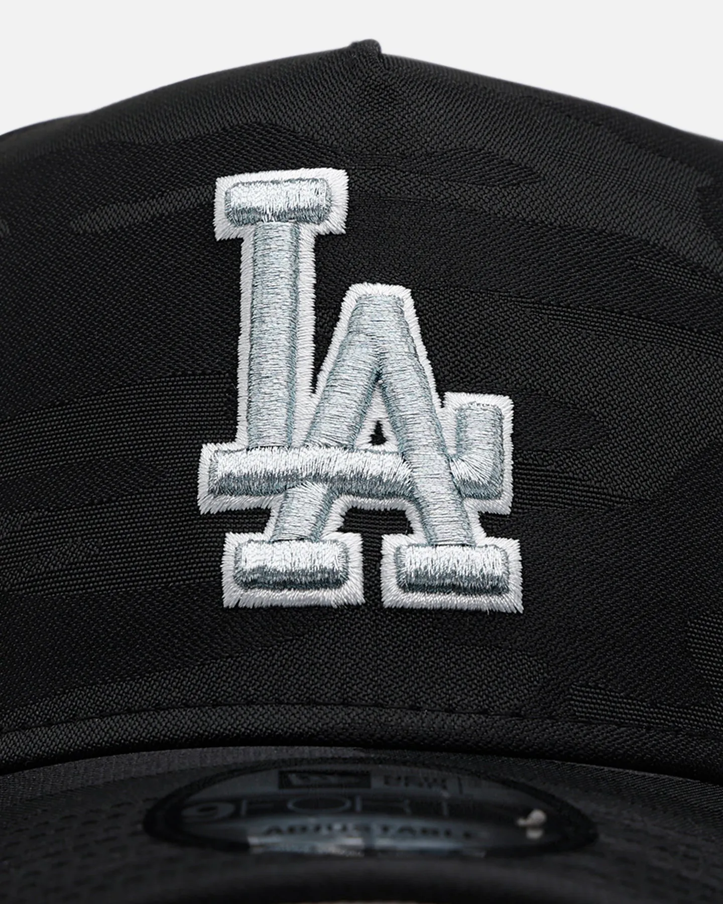 New Era Los Angeles Dodgers 'Icy Camo' 9FORTY A-Frame Snapback Black/Camo sold by Culture Kings product image thumbnail 5