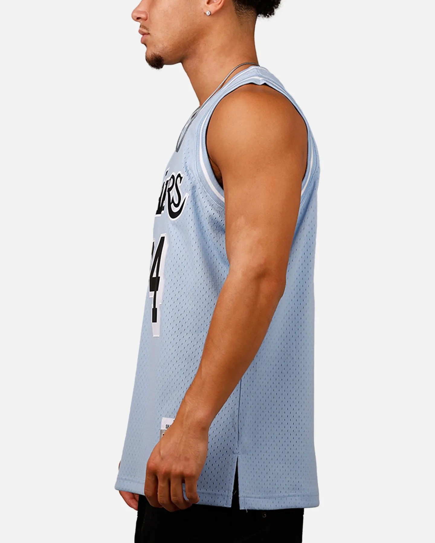 Mitchell & Ness Los Angeles Lakers Shaquille O'Neal 'Vapor Blue' Jersey Light Blue sold by Culture Kings product image thumbnail 5