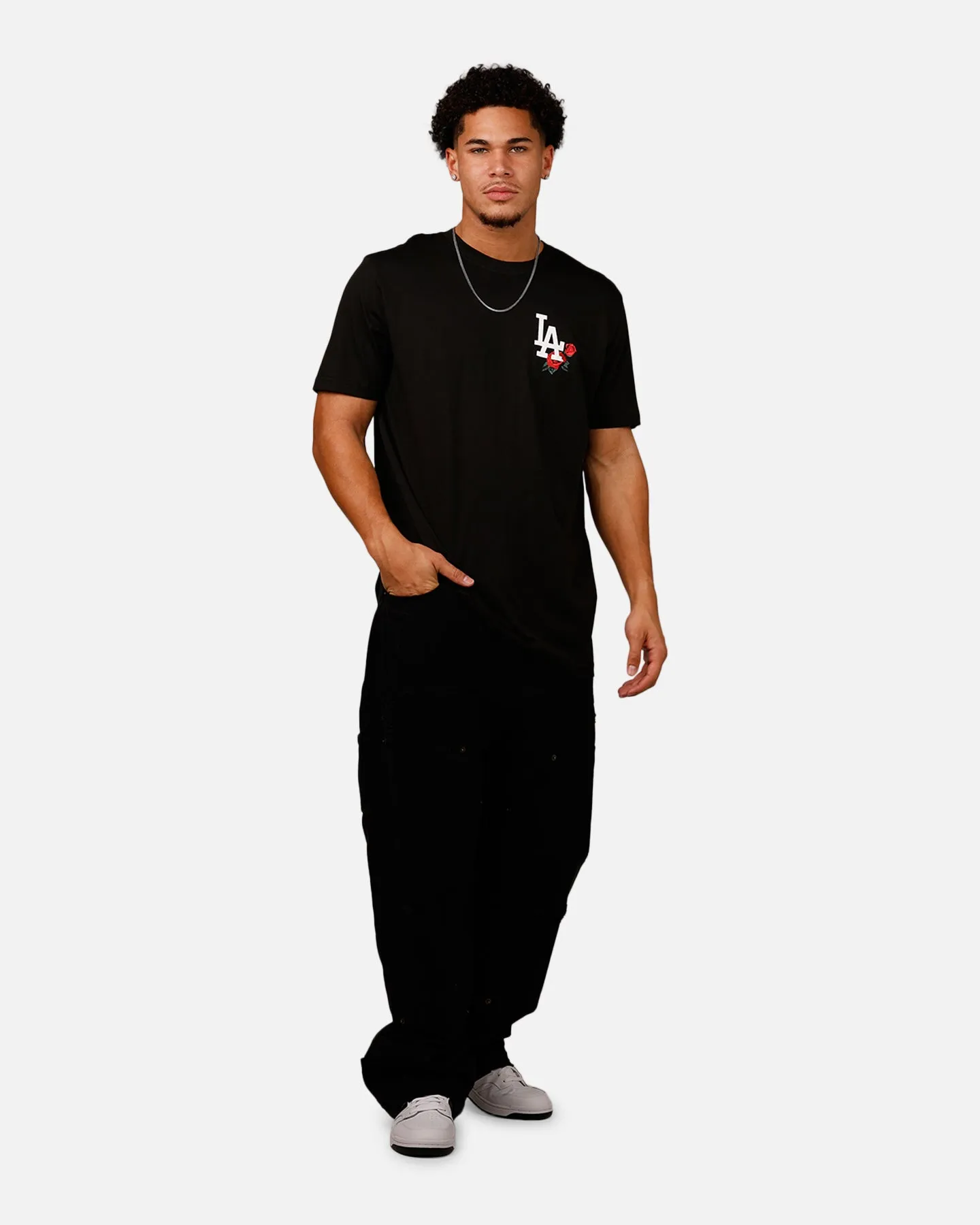 New Era Los Angeles Dodgers Rose T-Shirt Black/Red sold by Culture Kings product image thumbnail 3