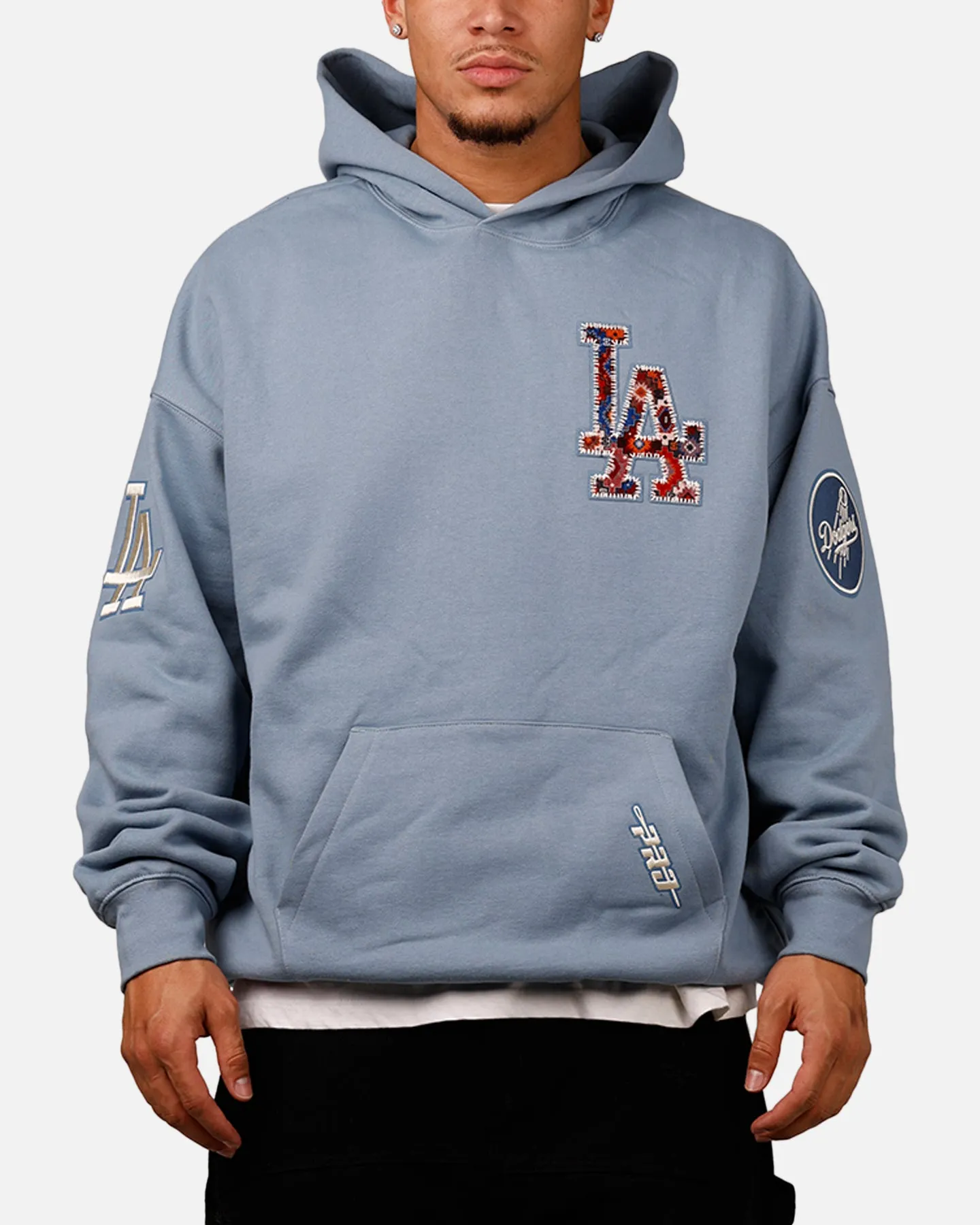 Pro Standard Los Angeles Dodgers 'Dodgers Tapestry' Hoodie Blue sold by Culture Kings product image thumbnail 2