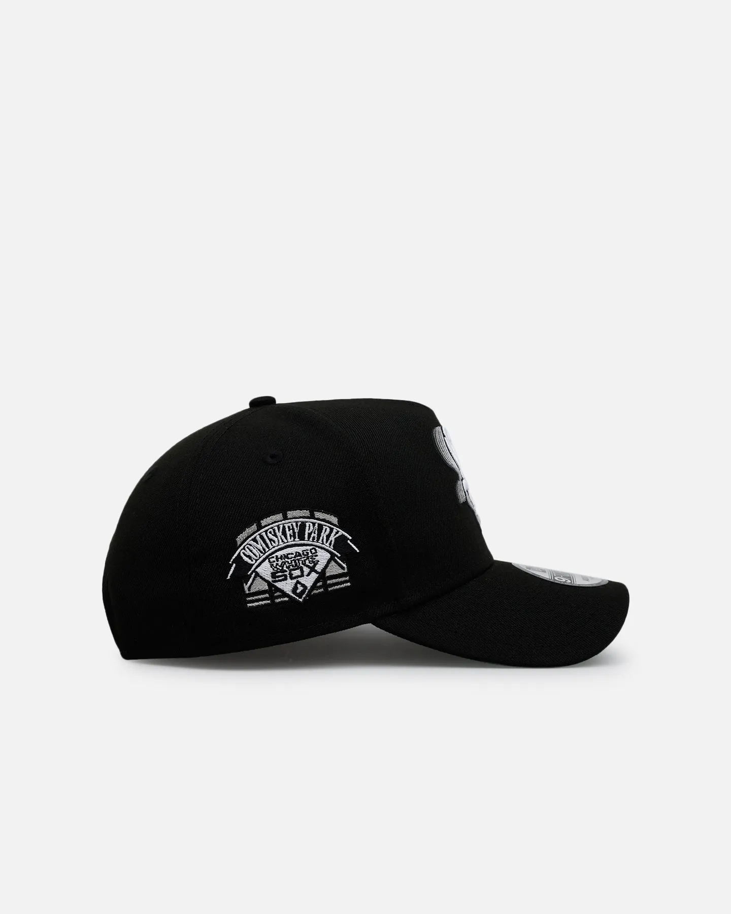 New Era Chicago White Sox 'Cascade' 9FORTY A-Frame Snapback Black sold by Culture Kings product image thumbnail 3
