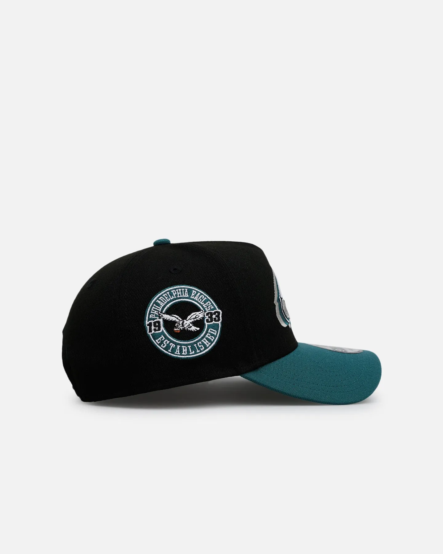 New Era Philadelphia Eagles 'Cascade' 9FORTY A-Frame Snapback Black sold by Culture Kings product image thumbnail 3