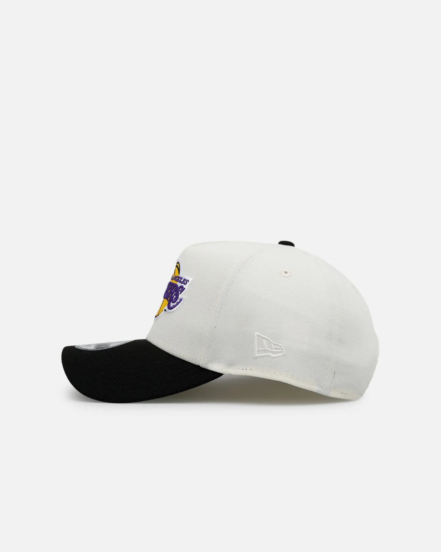 New Era Los Angeles Lakers 'Cascade' 9FORTY A-Frame Snapback Chrome/Black sold by Culture Kings product image thumbnail 4