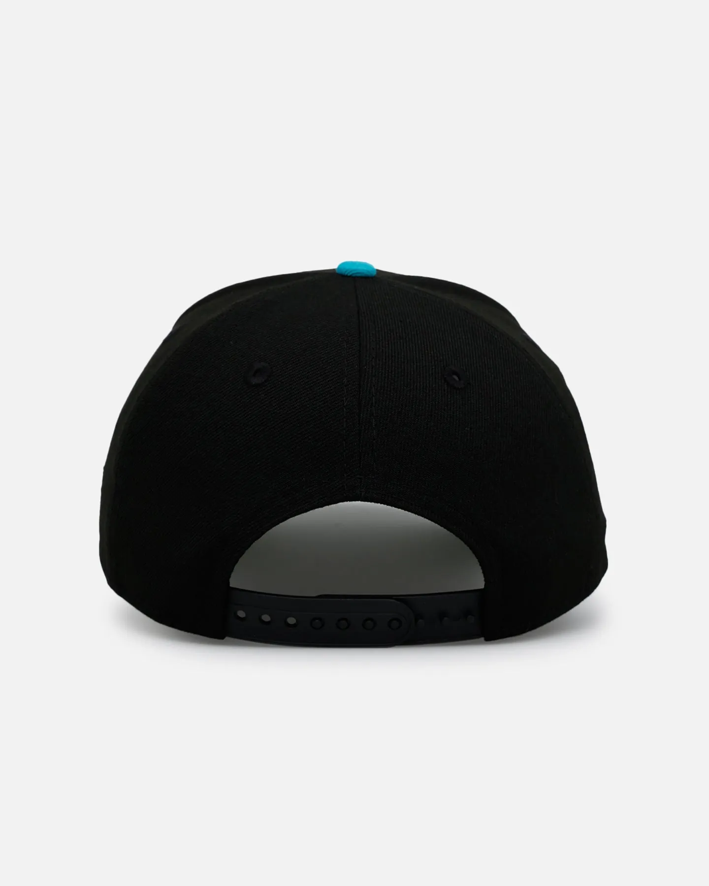 New Era Miami Dolphins 'Cascade' 9FORTY A-Frame Snapback Black sold by Culture Kings product image thumbnail 2