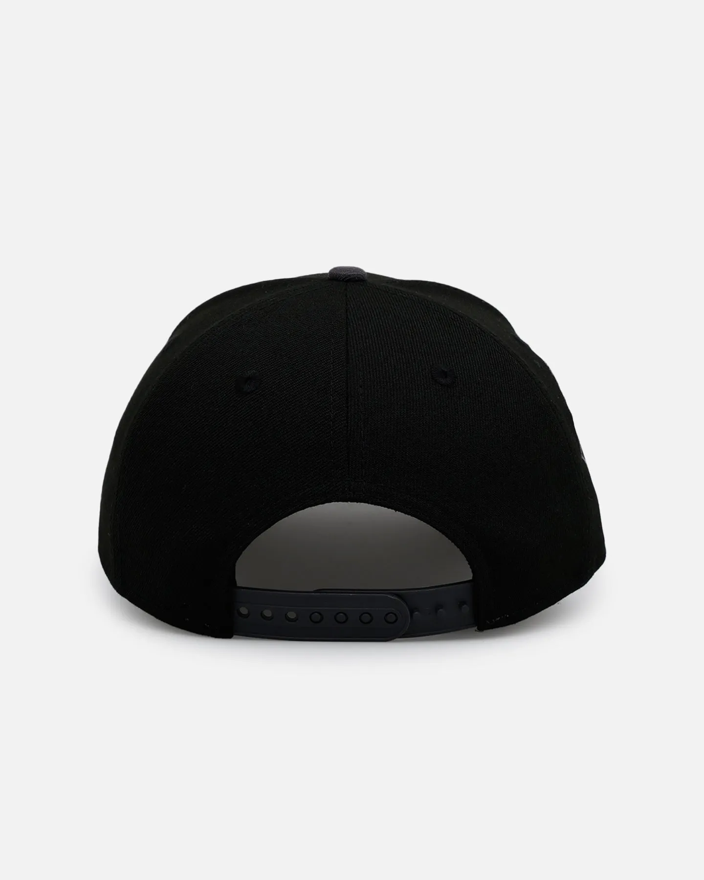 New Era Houston Astros 'Stealth' 9FORTY A-Frame Snapback Black/Charcoal sold by Culture Kings product image thumbnail 2