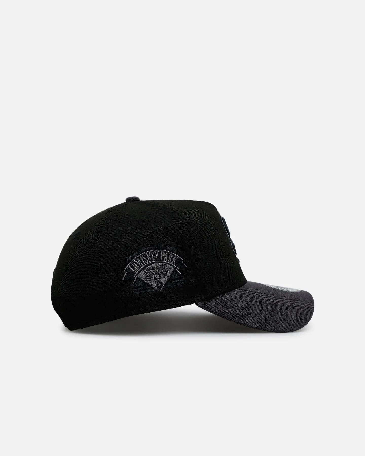 New Era Chicago White Sox 'Stealth' 9FORTY A-Frame Snapback Black/Charcoal sold by Culture Kings product image thumbnail 3