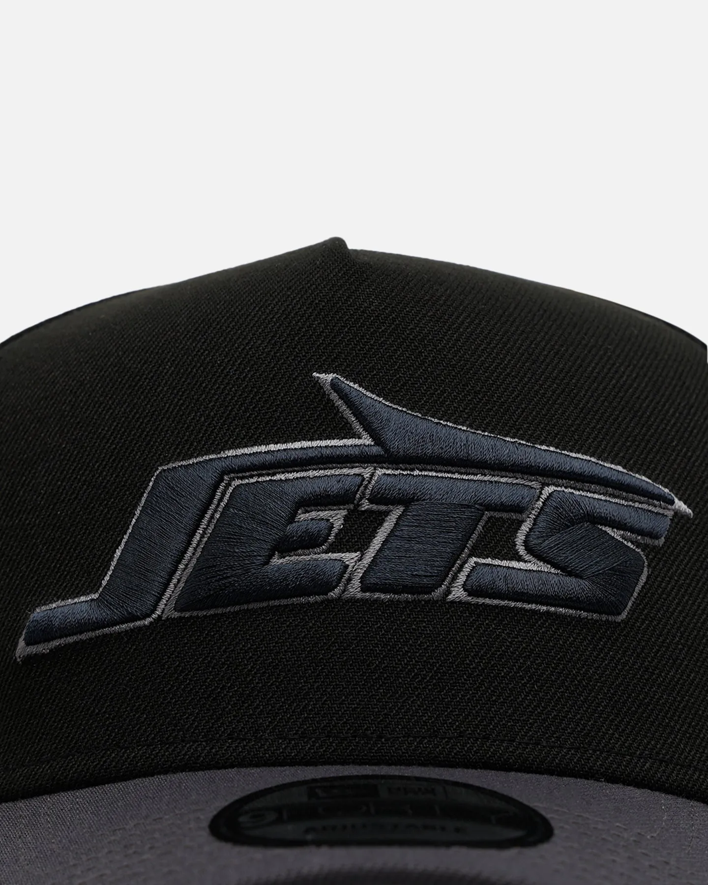 New Era New York Jets 'Stealth' 9FORTY A-Frame Snapback Black/Charcoal sold by Culture Kings product image thumbnail 5
