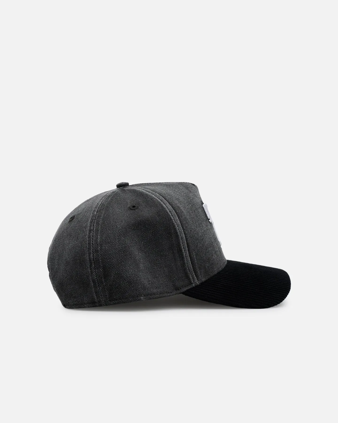 47 Brand Texas Rangers 'Apollo Corduroy' Offside DT Snapback Black sold by Culture Kings product image thumbnail 4