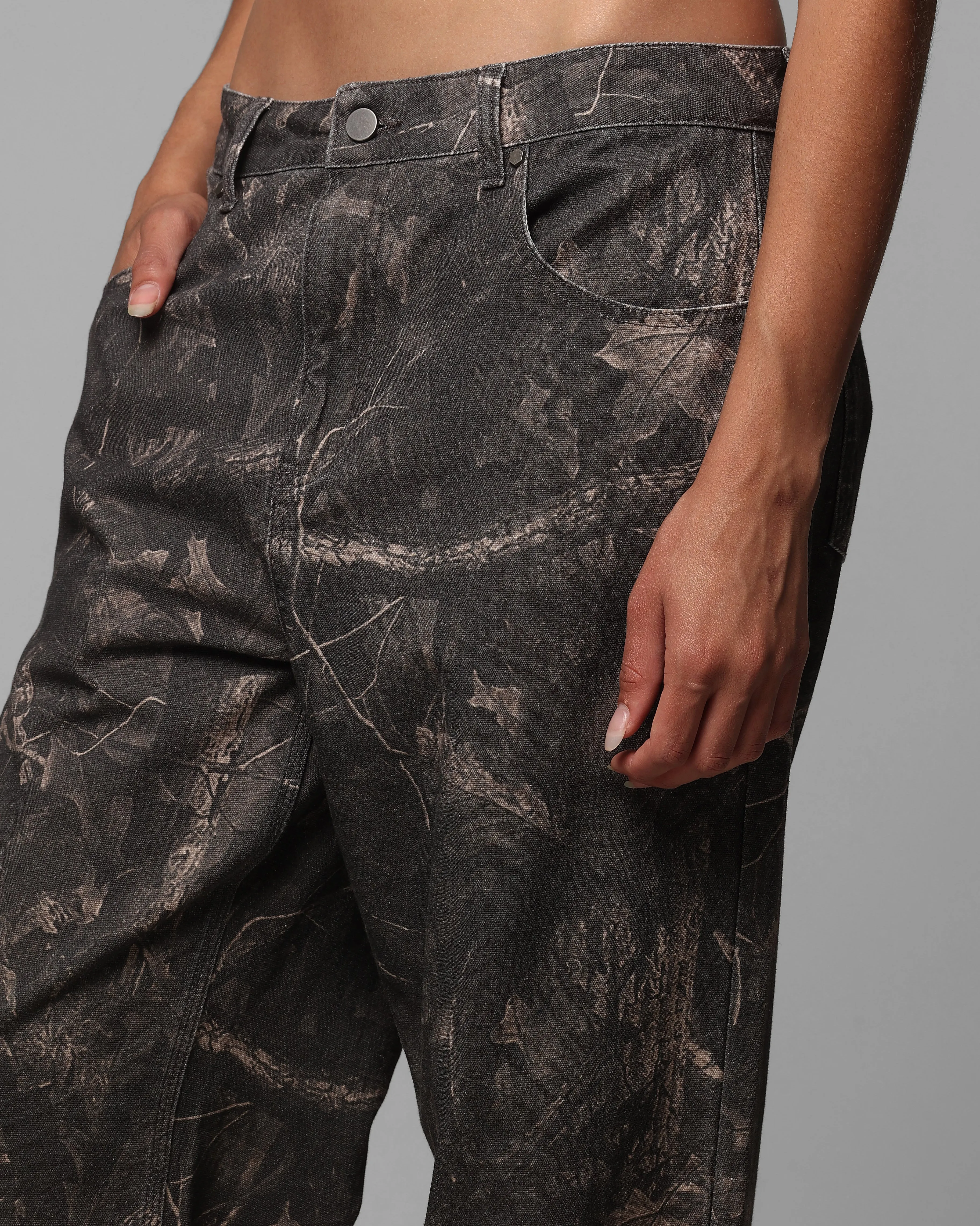 Loiter Hunter Camo Pants Camo Mix sold by Culture Kings product image thumbnail 4