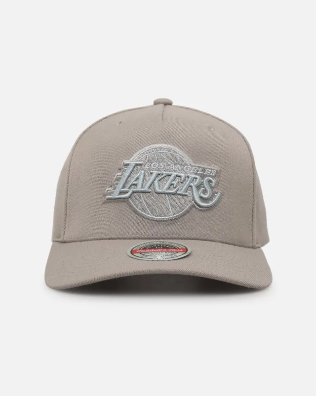 Mitchell & Ness Los Angeles Lakers 'Seasonal Core' MVP Snapback Khaki sold by Culture Kings