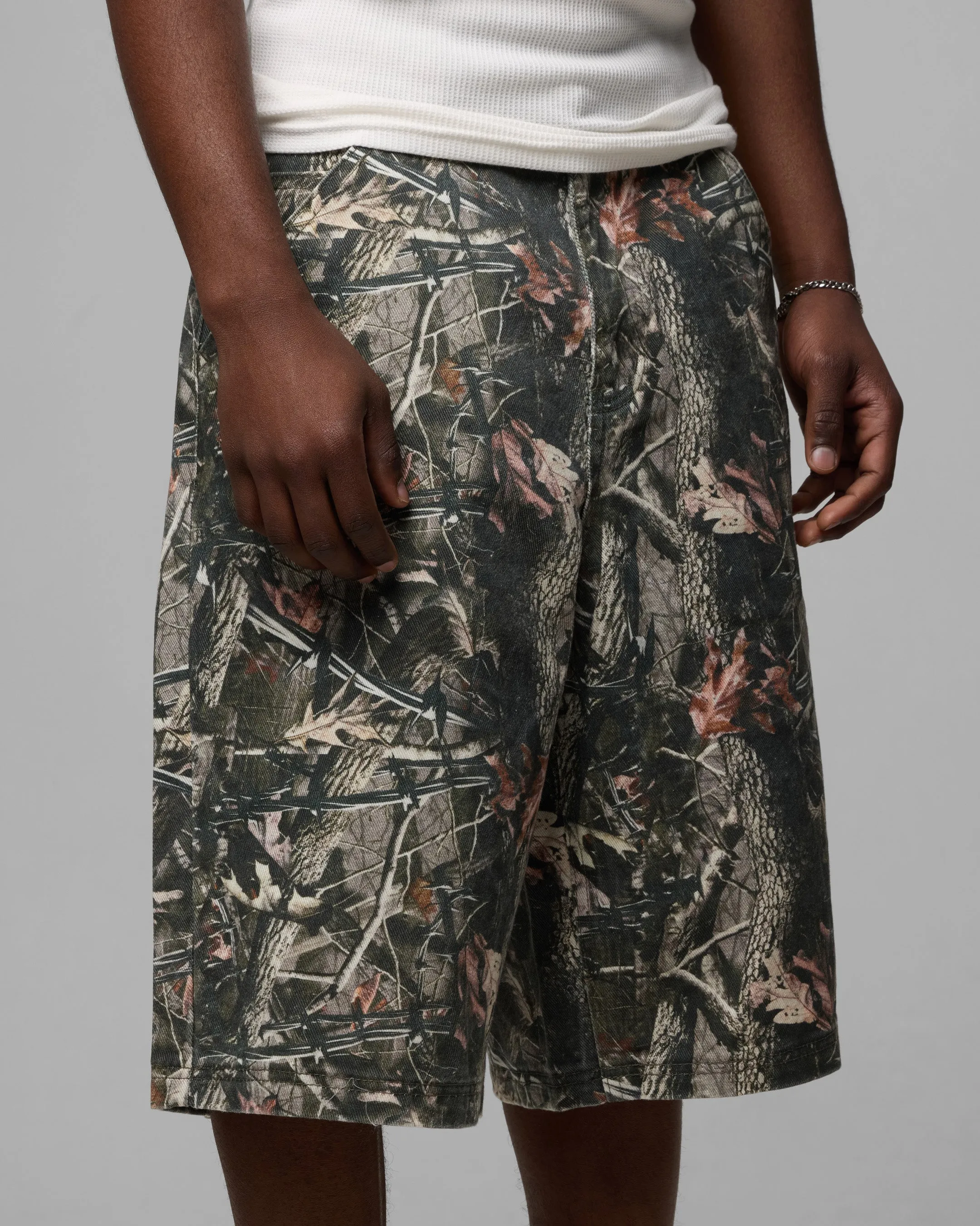 Loiter Collateral Jorts Real Tree Camo sold by Culture Kings product image thumbnail 4