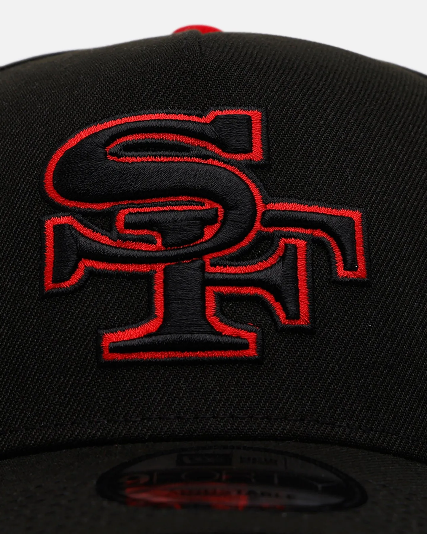 New Era San Francisco 49ers 'Outline' 9FORTY A-Frame Snapback Black sold by Culture Kings product image thumbnail 5