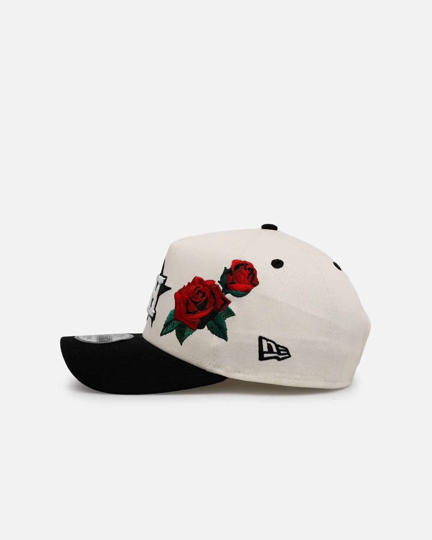 New Era Houston Astros 'Chrome Black Roses' 9FORTY A-Frame Snapback Chrome/Black sold by Culture Kings product image thumbnail 4